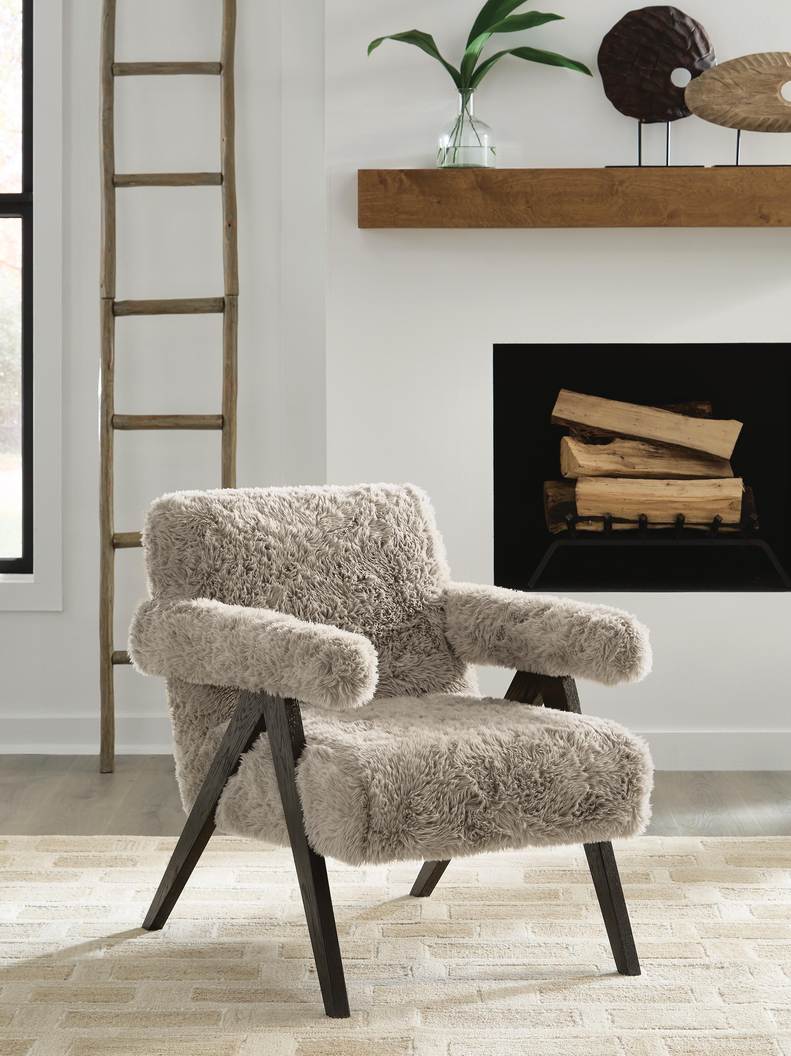 Goda Accent Chair, Mocha, rollover