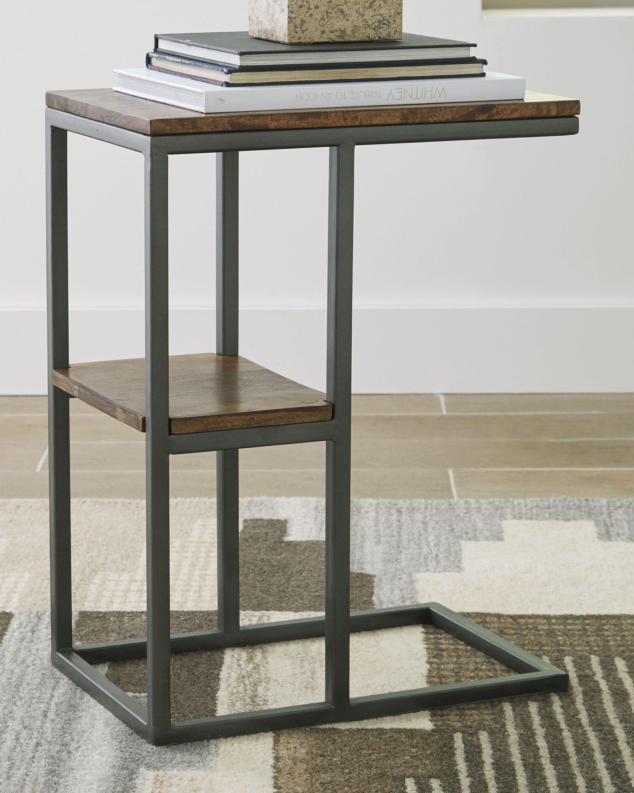 Forestmin Accent Table - image 1