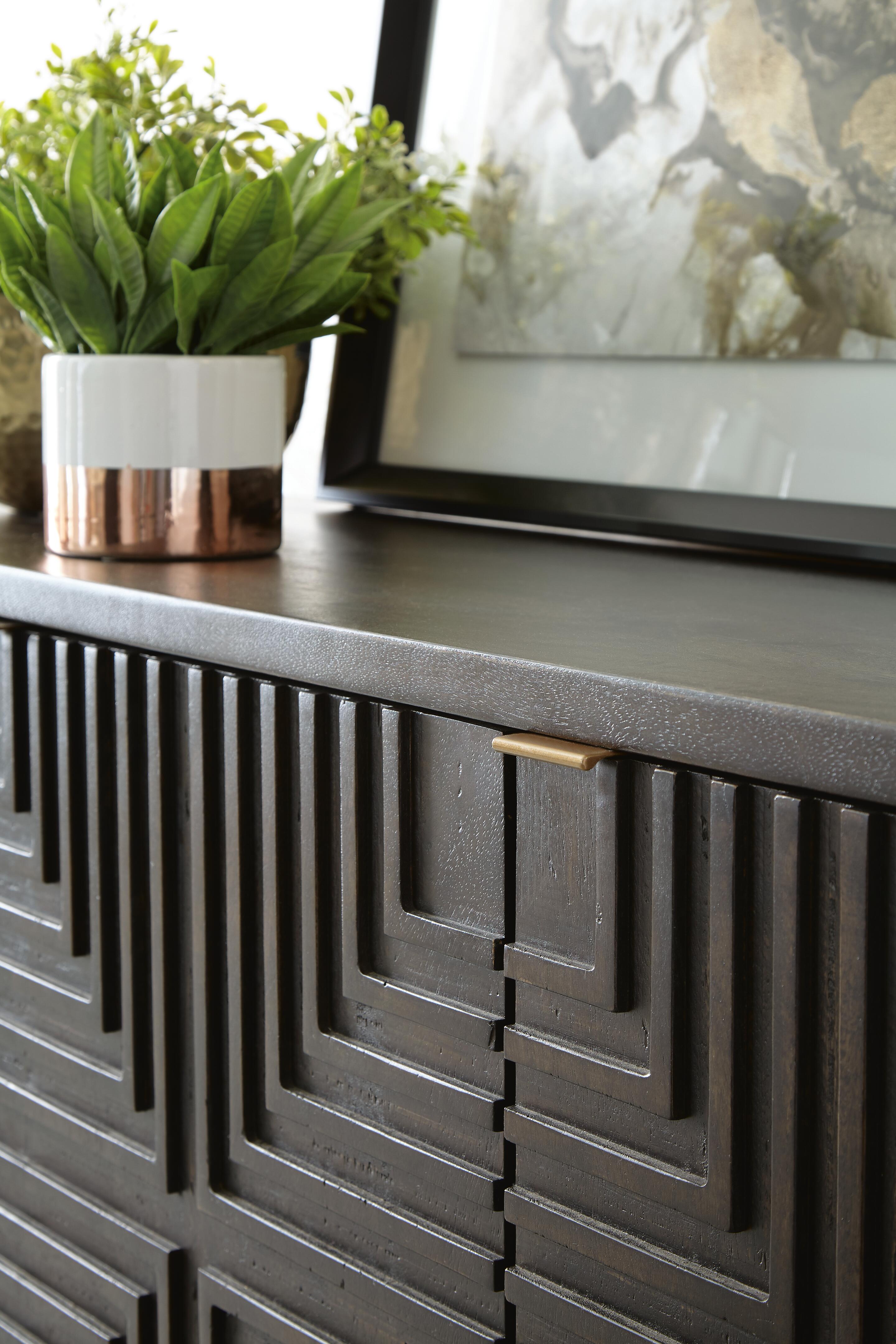 Elinmore Accent Cabinet - image 7