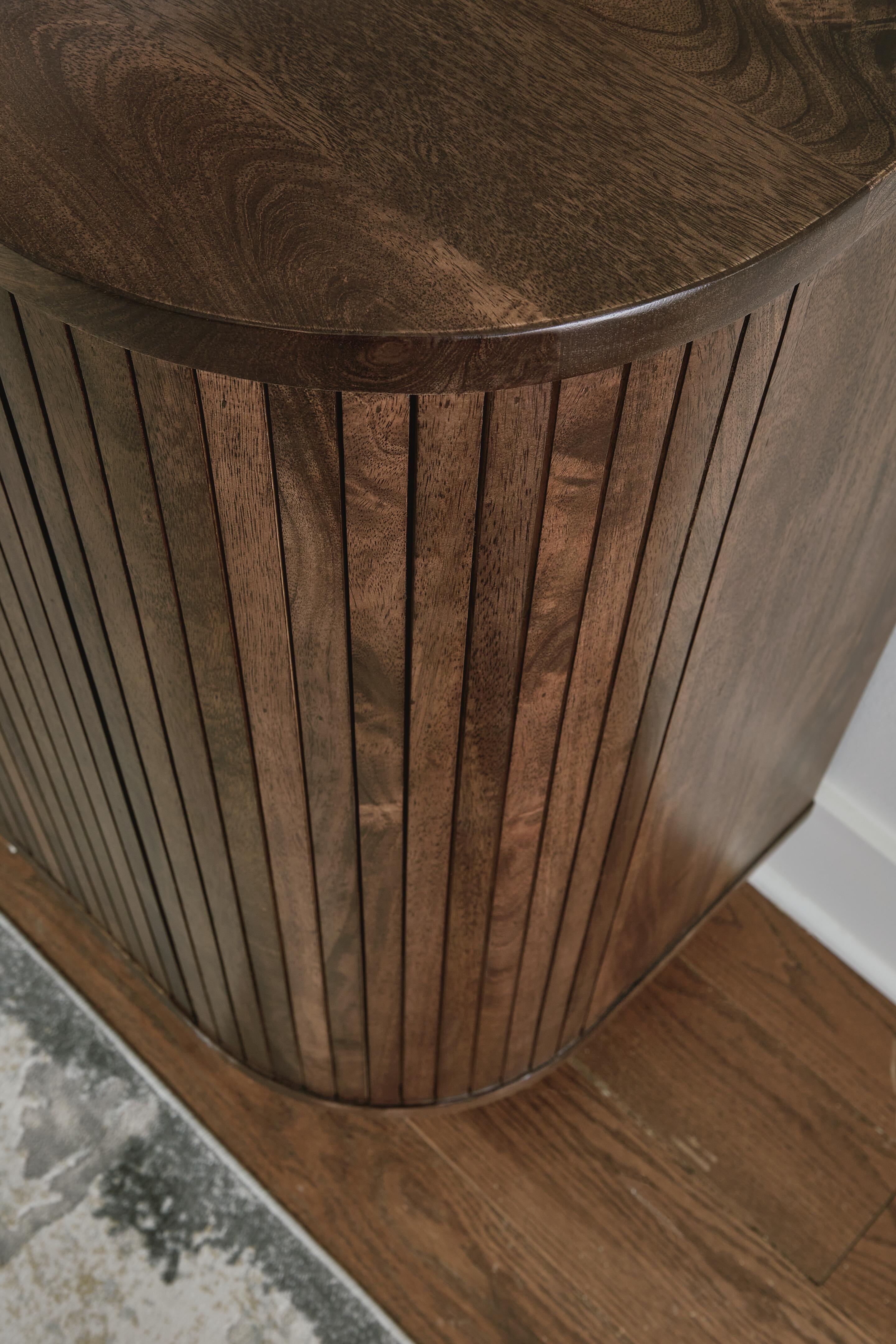 Gabinete con acento Amickly - image 7