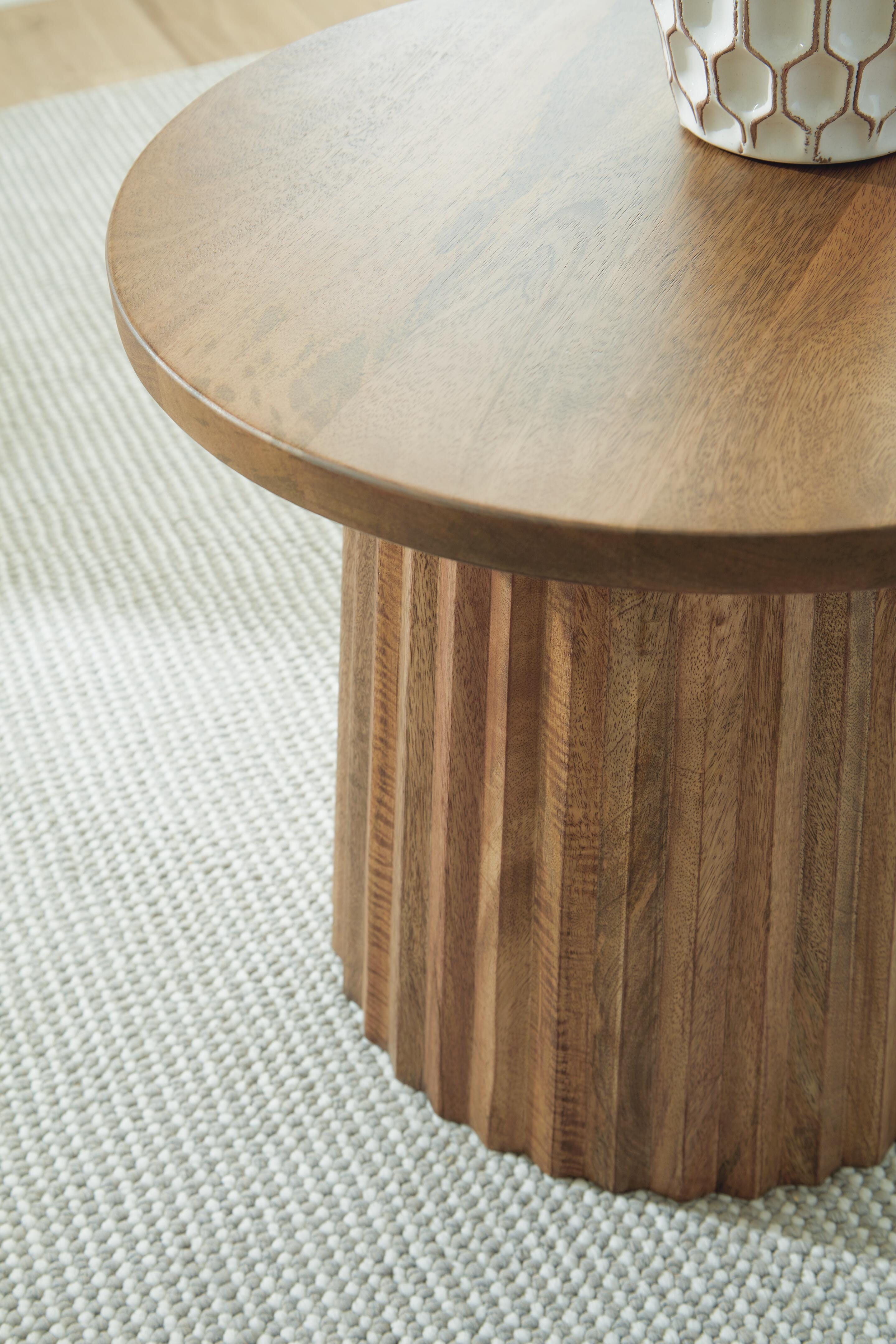 Ashley Ceilby Accent Table - Thumbnail 3