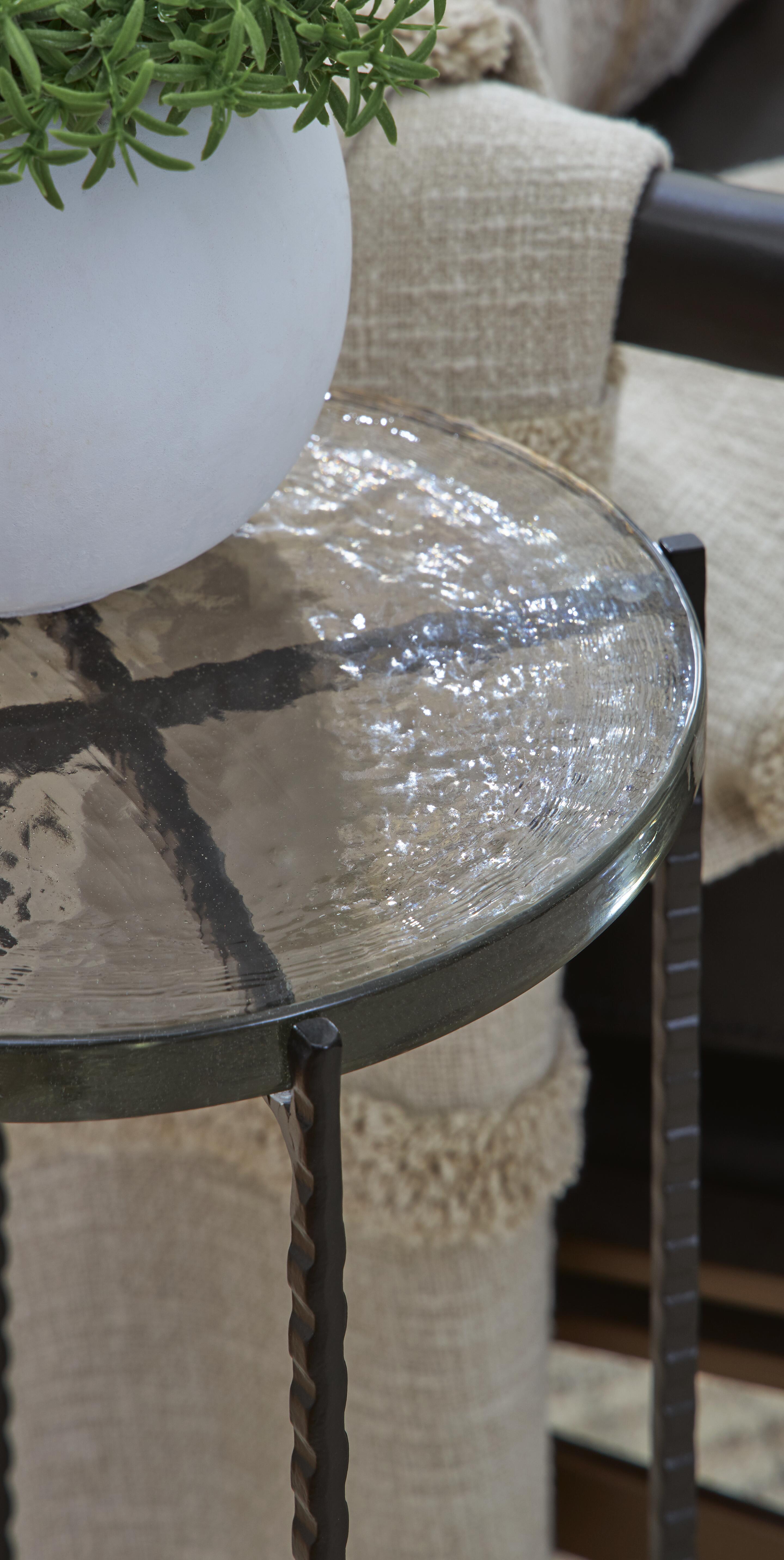 Newgoren Accent Table - image 4