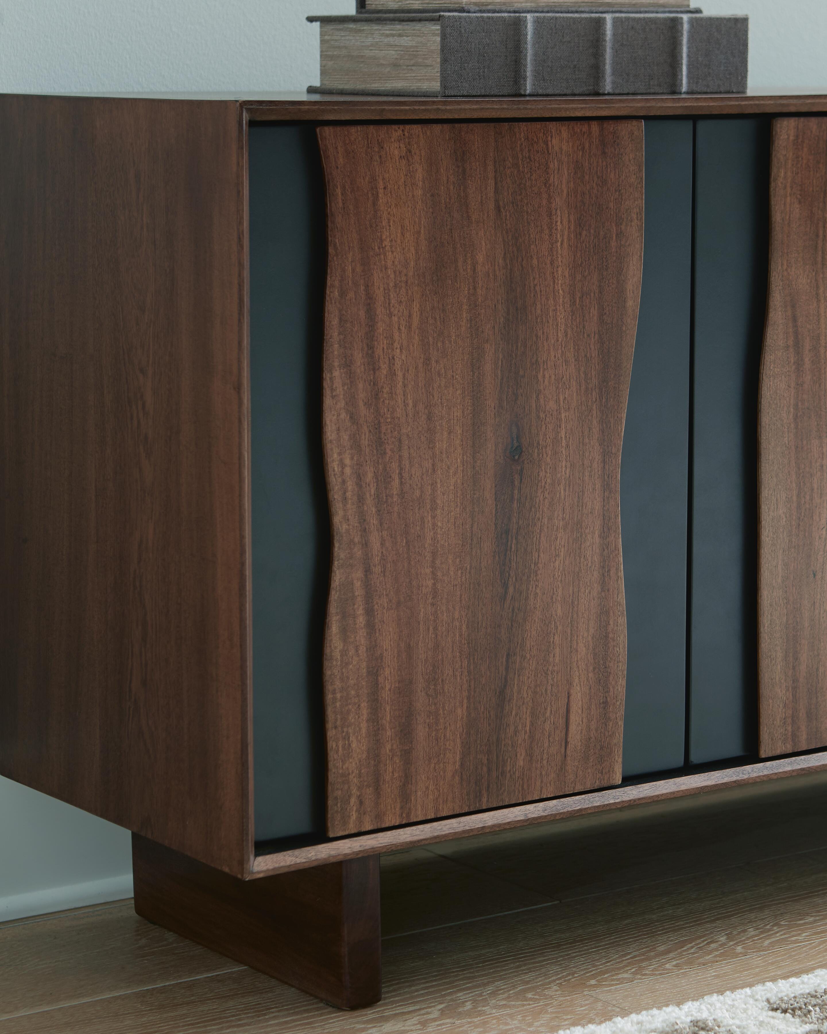 Welby Accent Cabinet - image 7