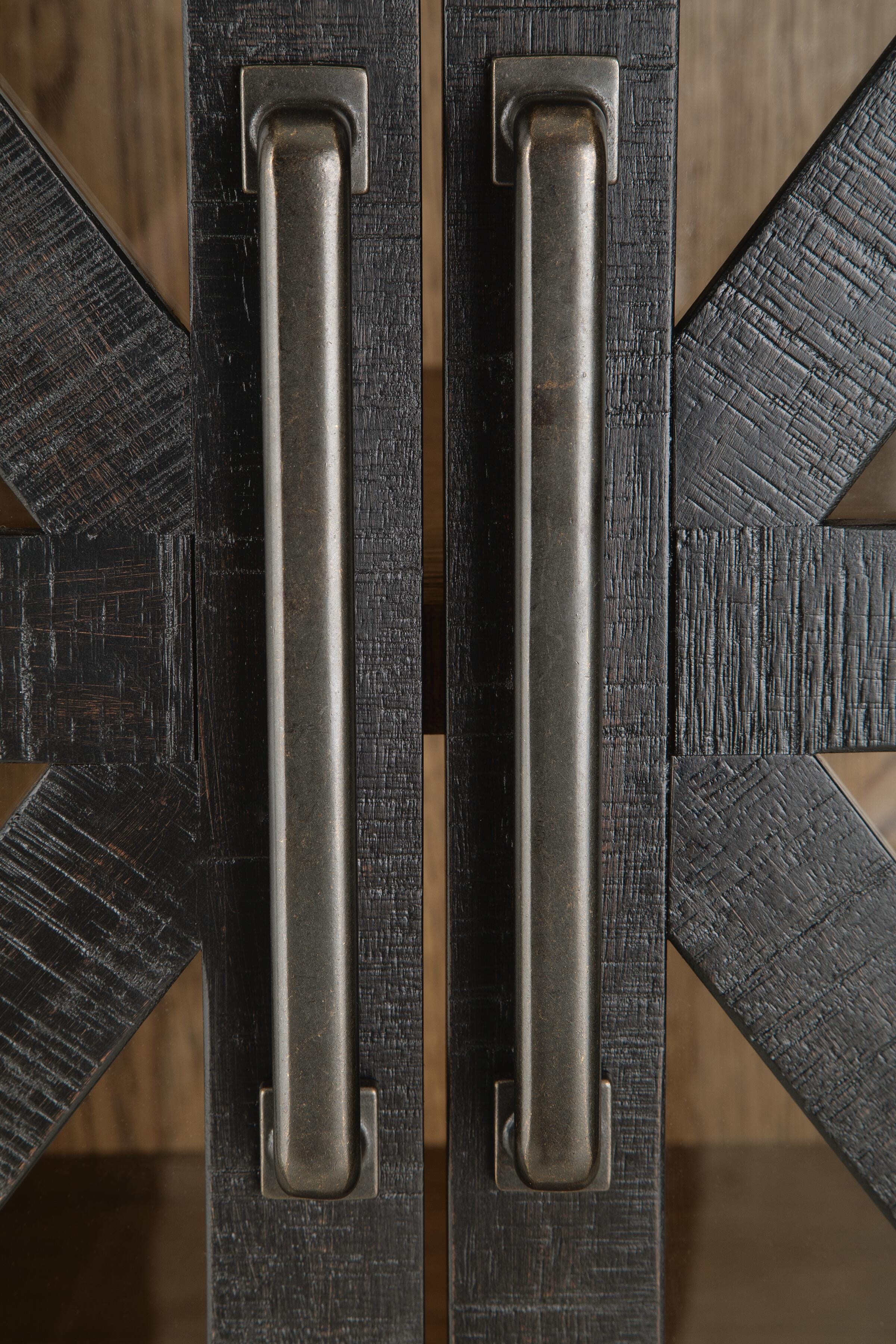 Christop Accent Cabinet - image 6