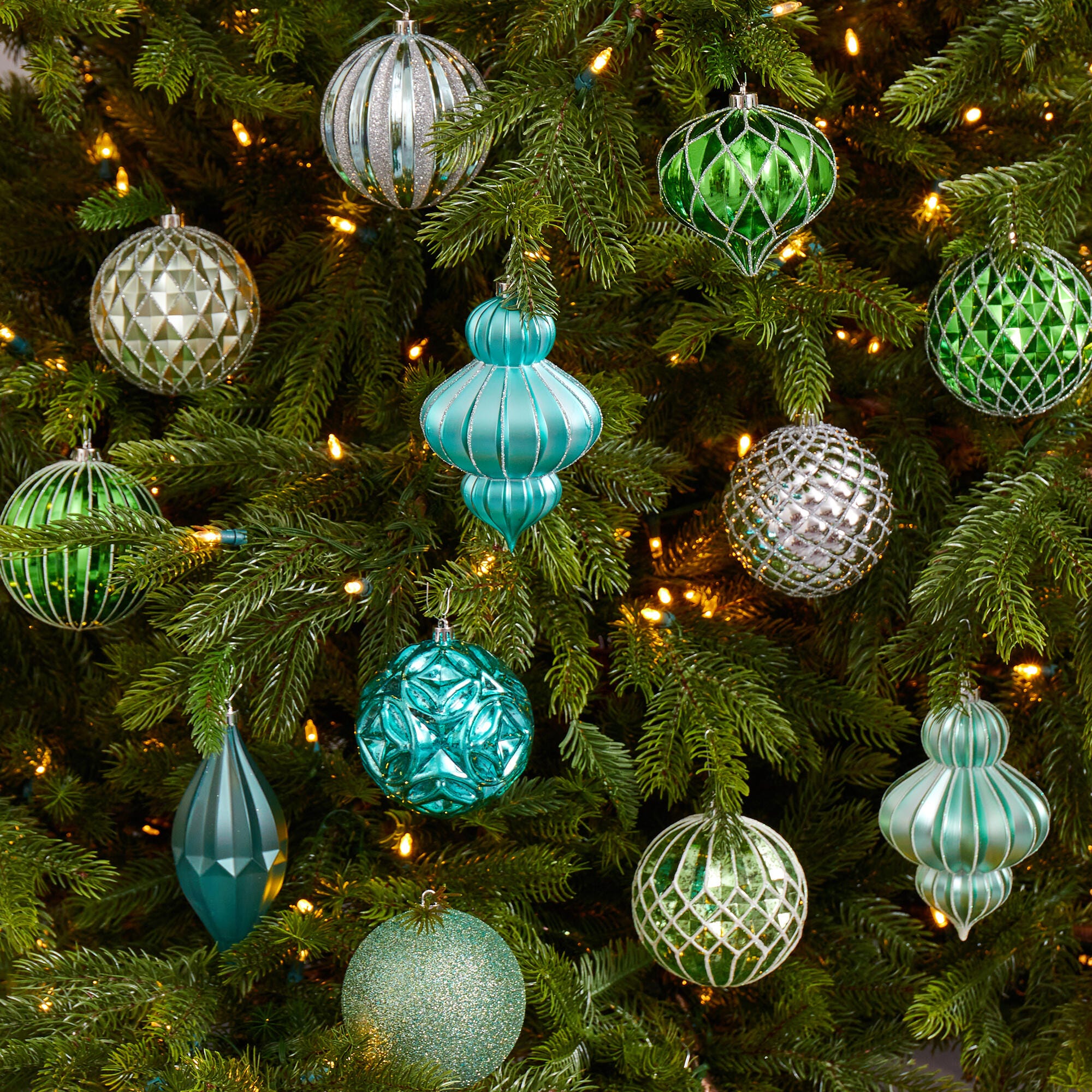Christmas Holiday Lux Shatterproof, 12 Count Christmas Tree Ornament Set, 100mm with Re-Useable Box, , rollover