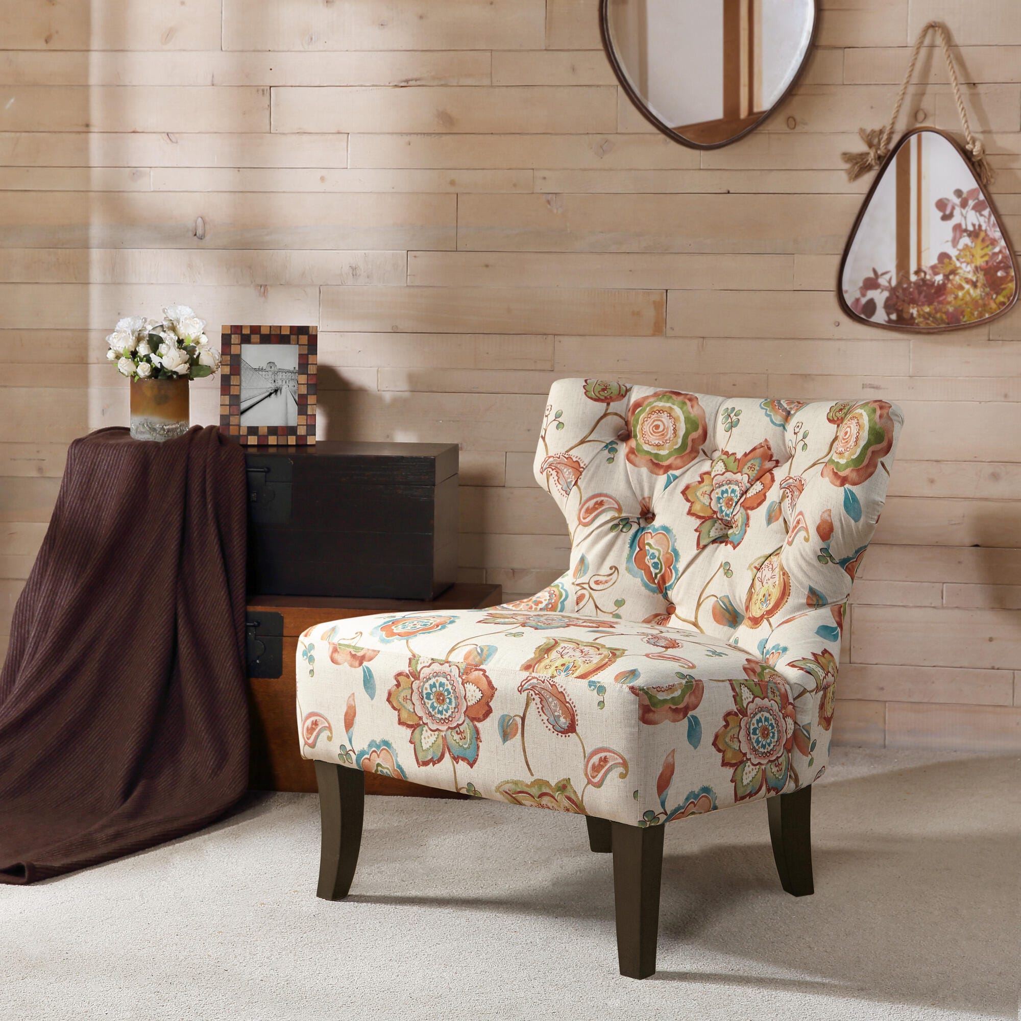 Laura Accent Chair | Ashley
