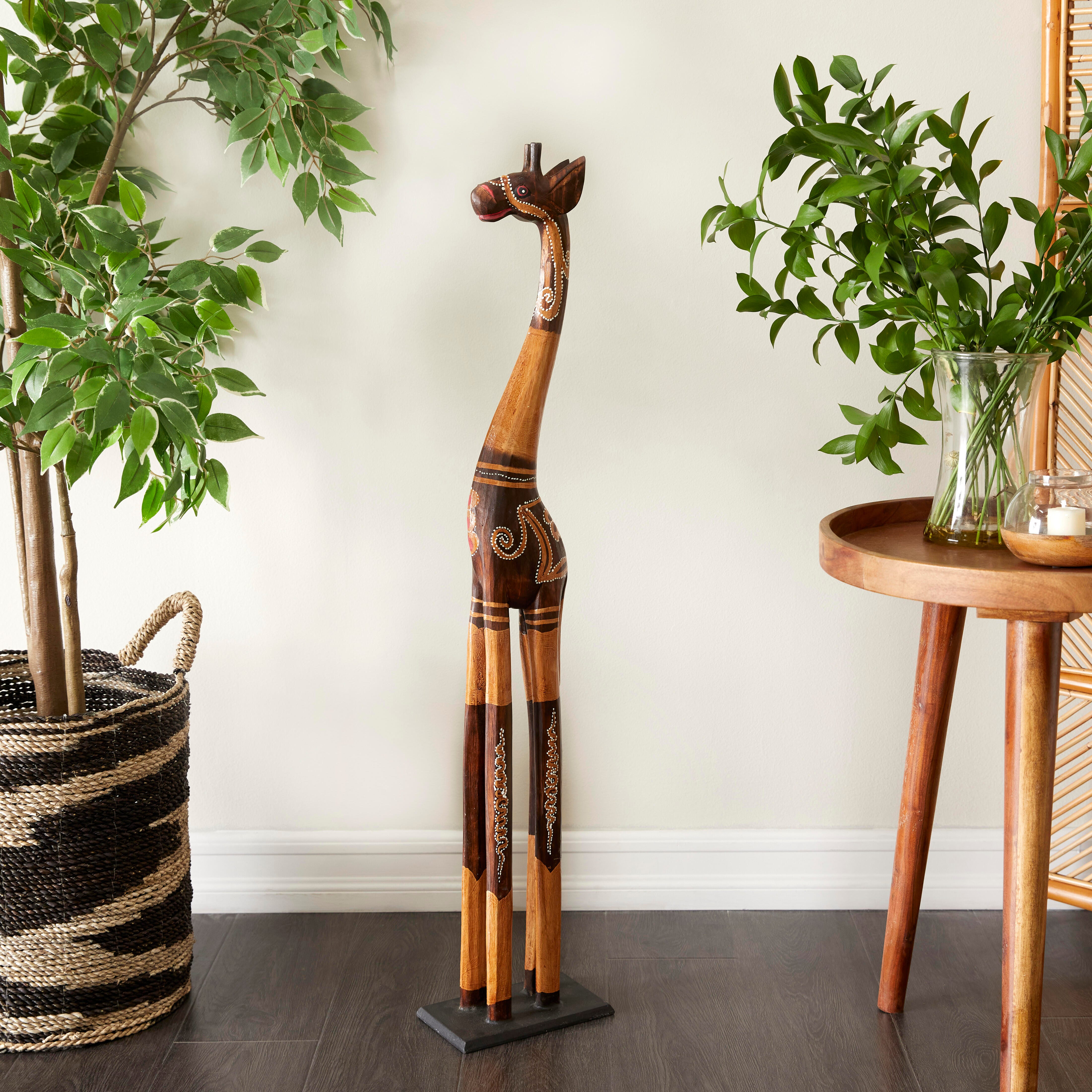 Bayberry Lane Giraffe Sculpture | Ashley