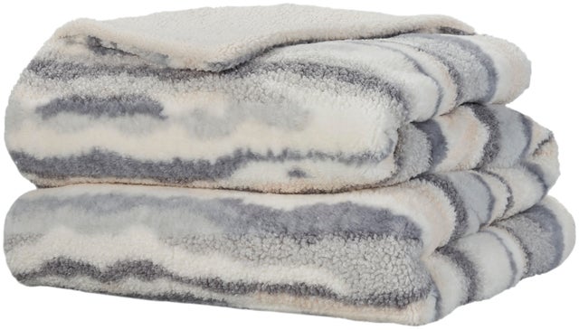 Mina Victory Faux Fur Jaquard Throw Blanket