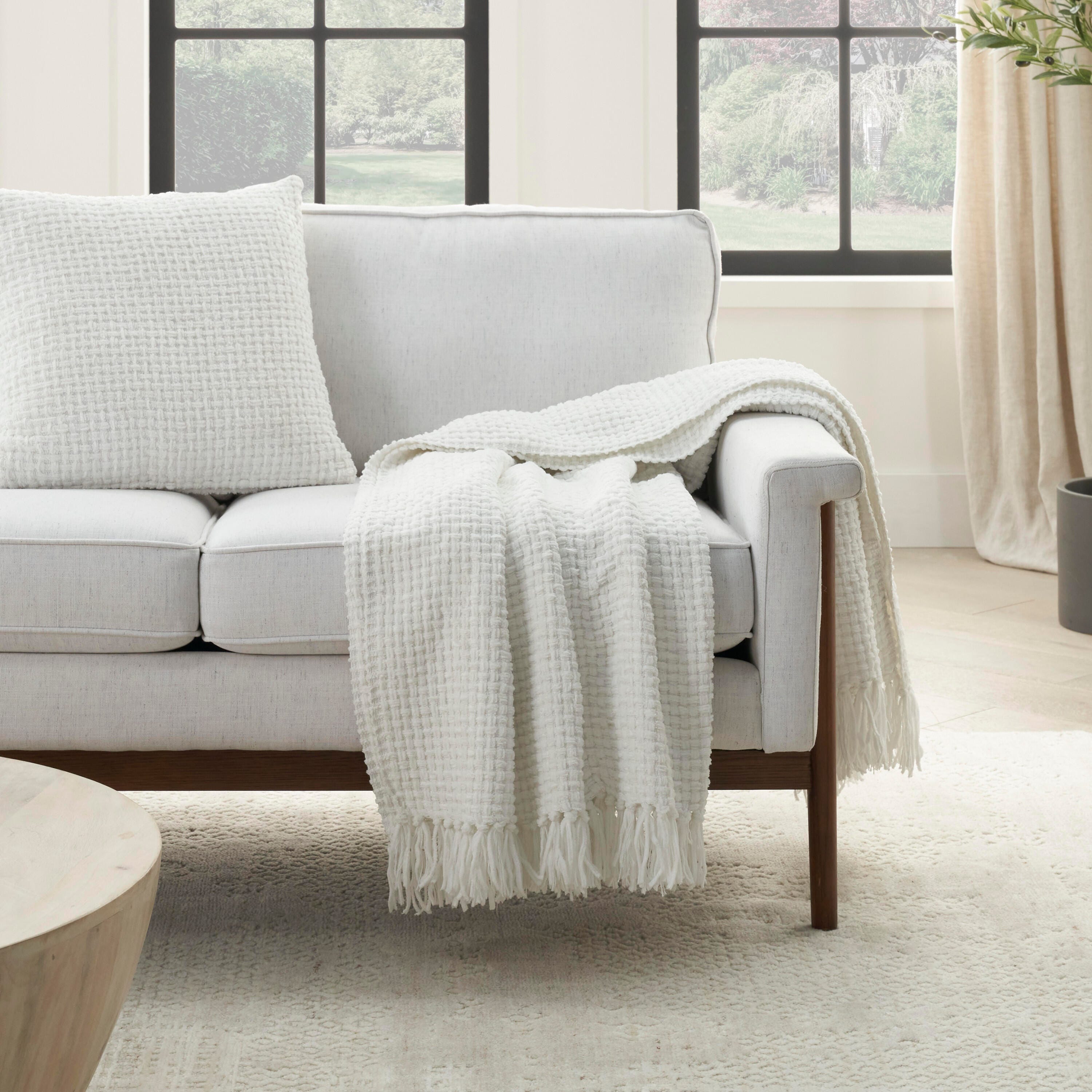 Mina Victory Woven Chenille Indoor Throw Blanket, White, rollover