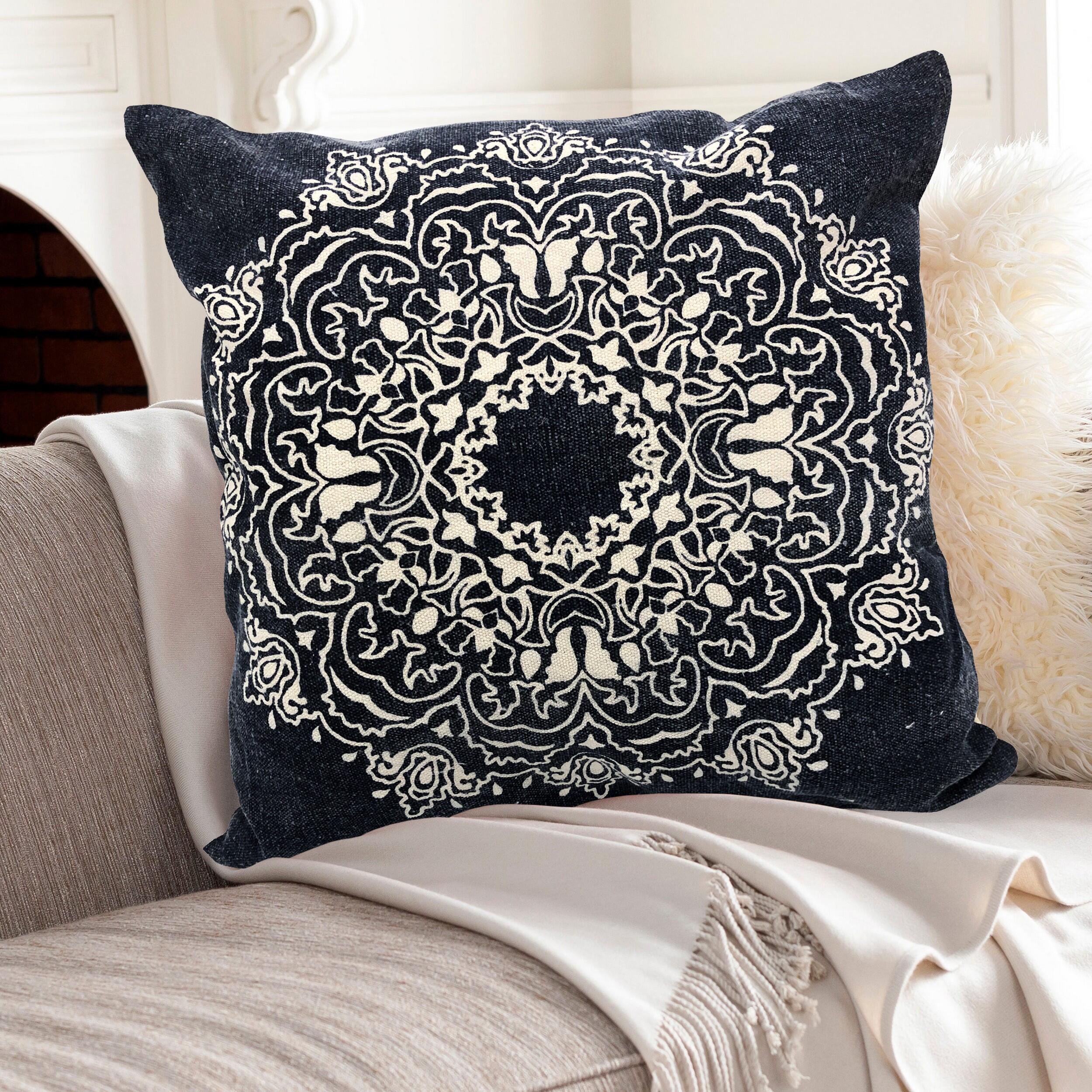 Suvii Home Madeline Decorative Throw Pillow, Black/White, rollover