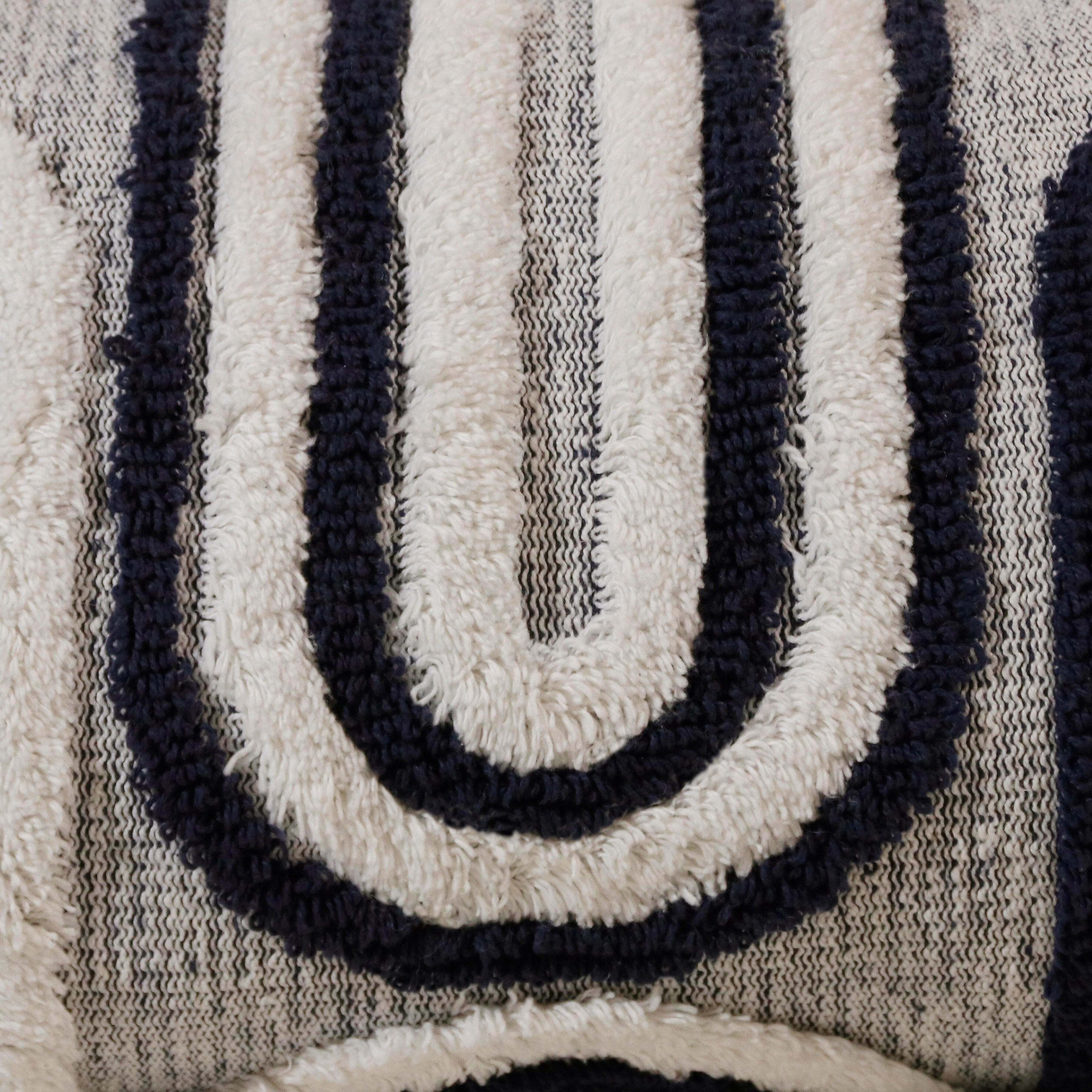 Suvii Home Gia Lumbar Decorative Throw Pillow, , swatch