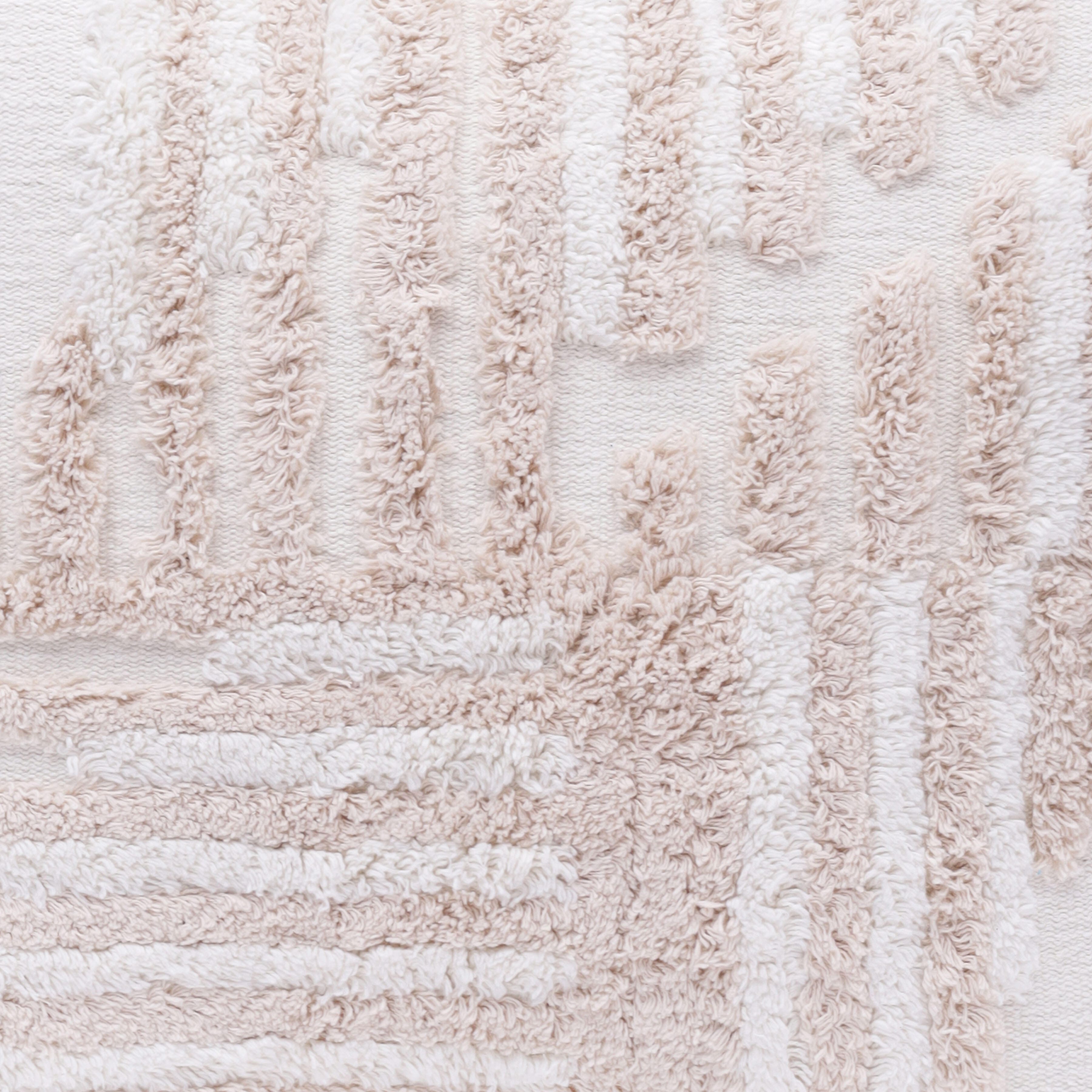 Swatch color Cream/White , product with this swatch is currently selected