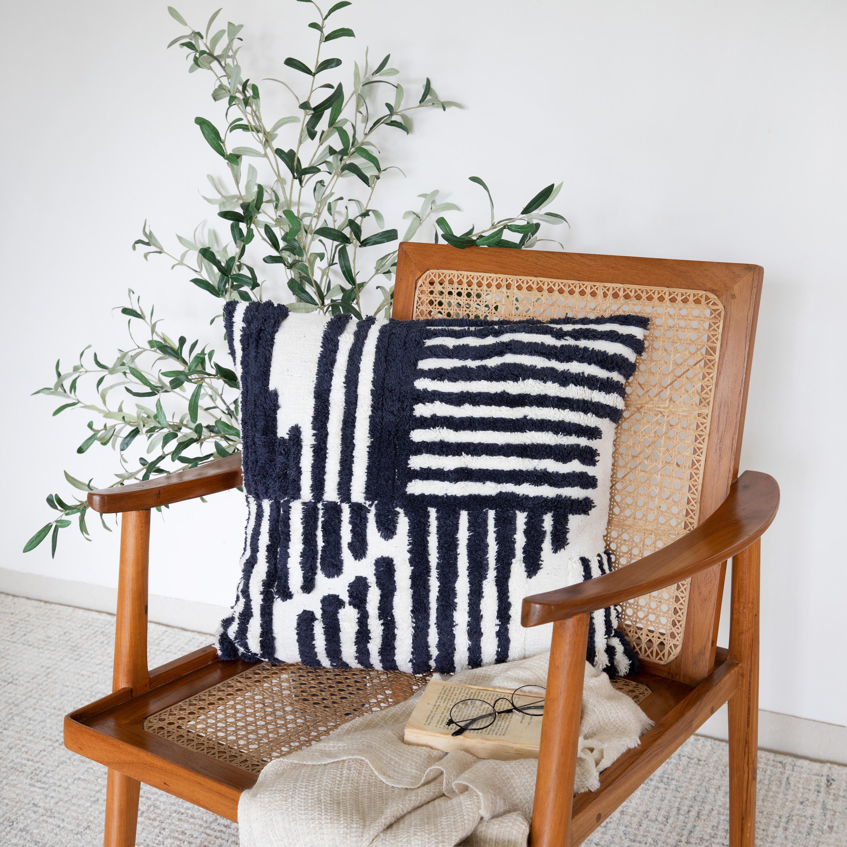 Suvii Home Stacy Garcia Decorative Throw Pillow, Navy/White, large