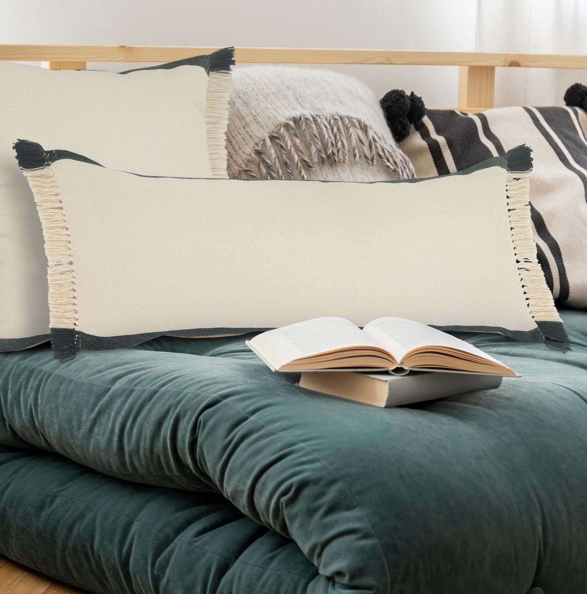 Suvii Home Ellie Simple Lumbar Decorative Throw Pillow, , rollover