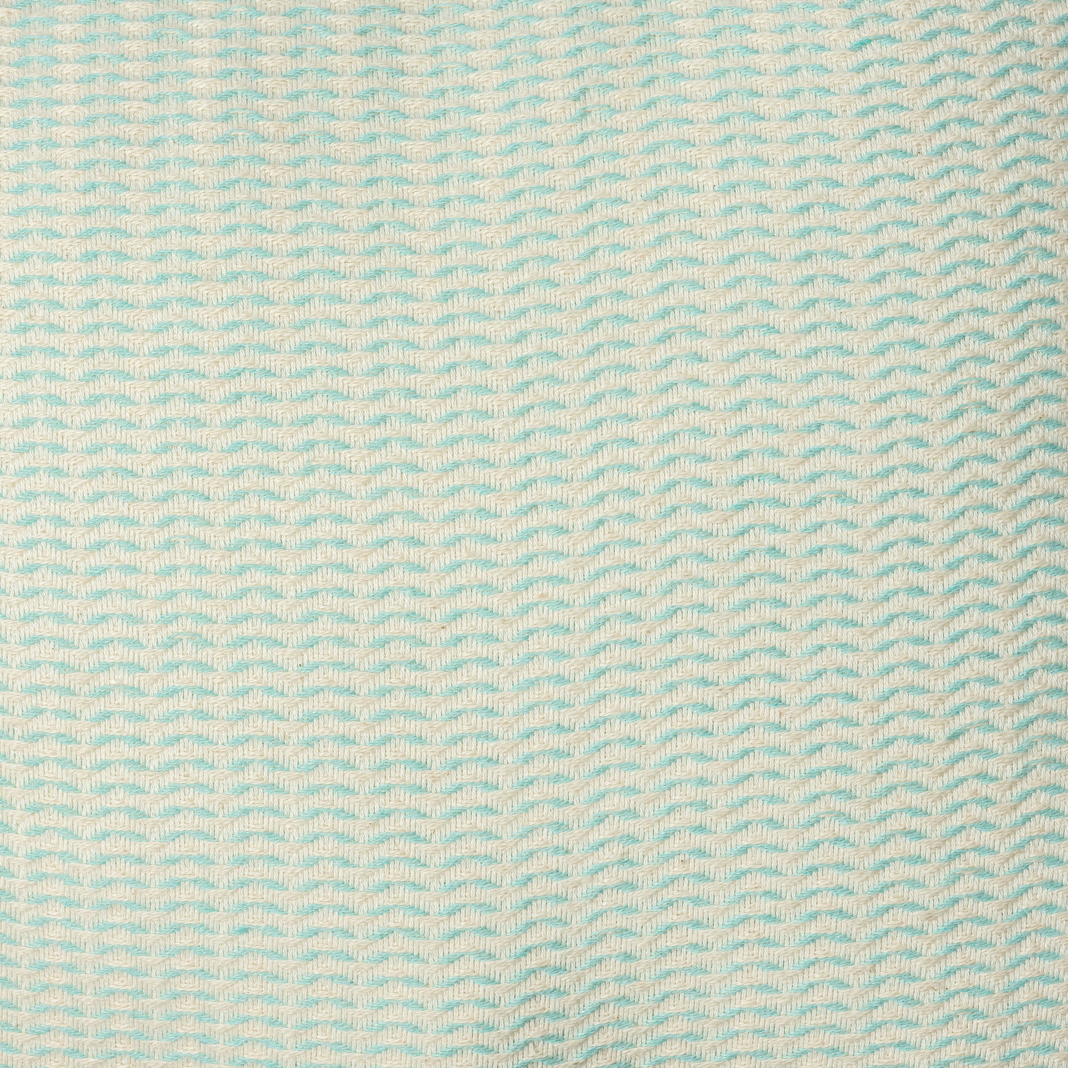 Swatch color Light Turquoise 