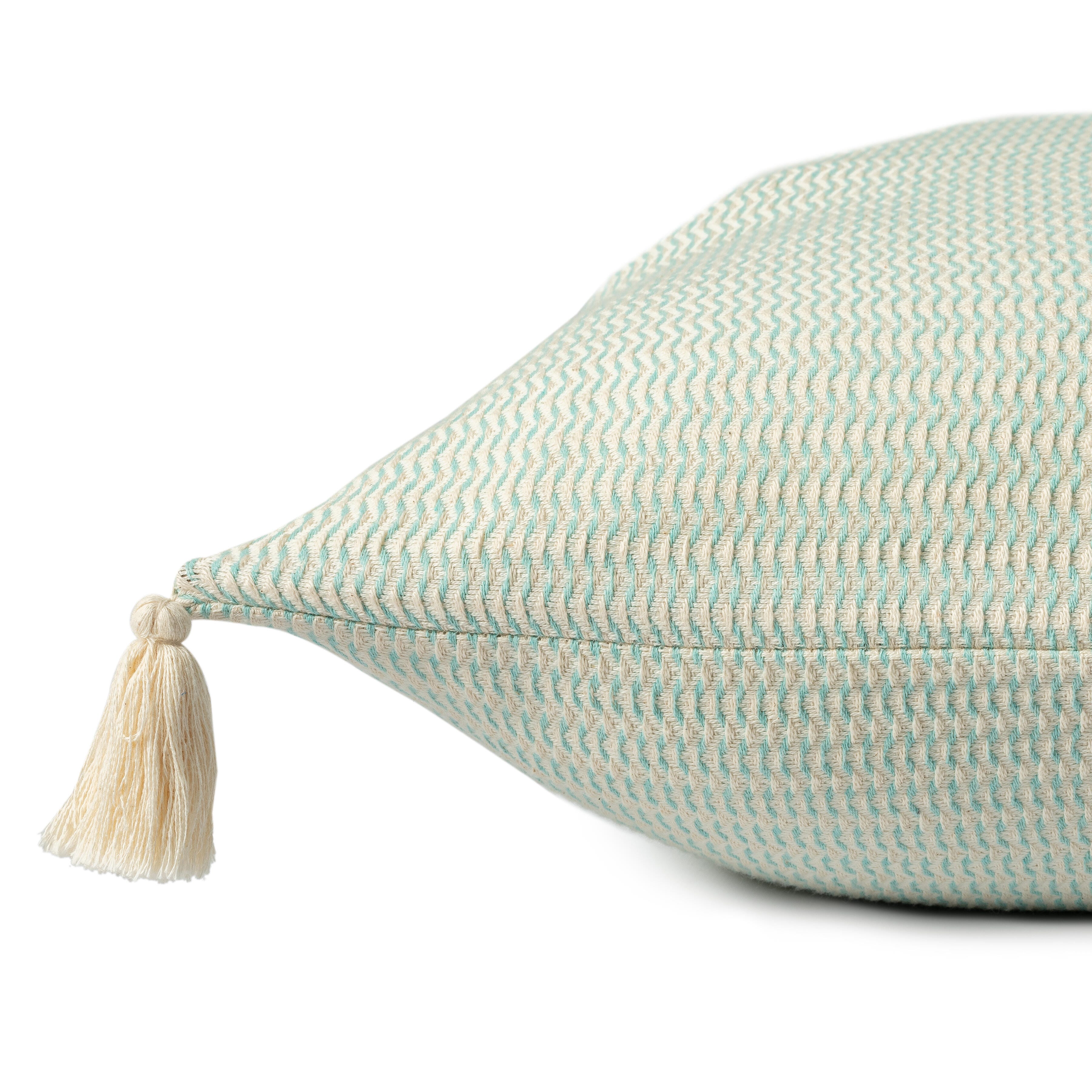 Suvii Home Bianca Decorative Throw Pillow, Light Turquoise, large