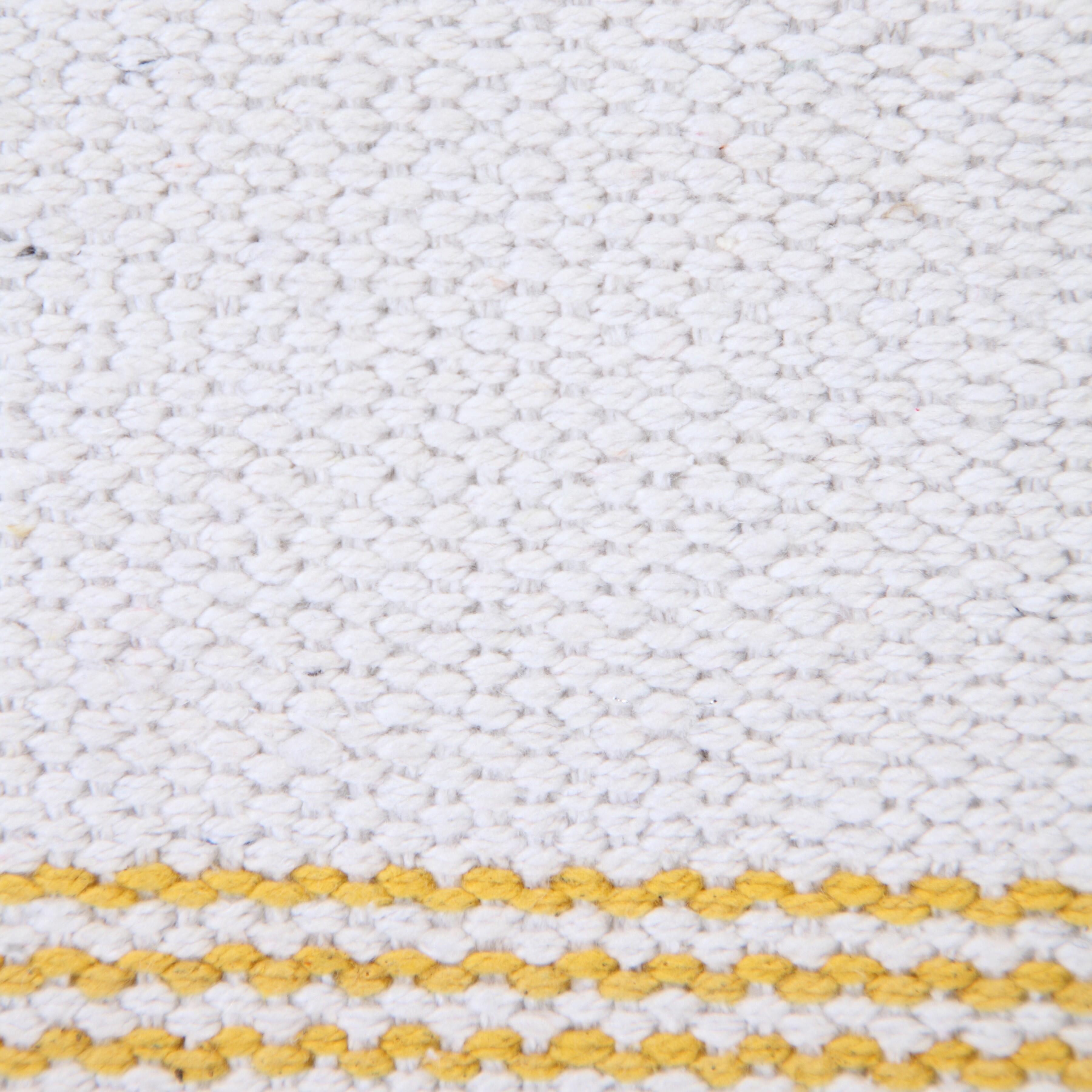 Swatch color Yellow/White 