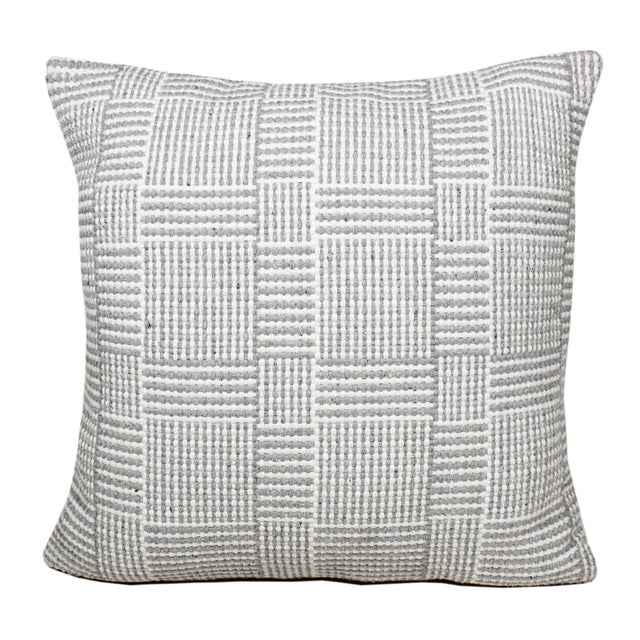 Suvii Home Ella Geometric Decorative Throw Pillow
