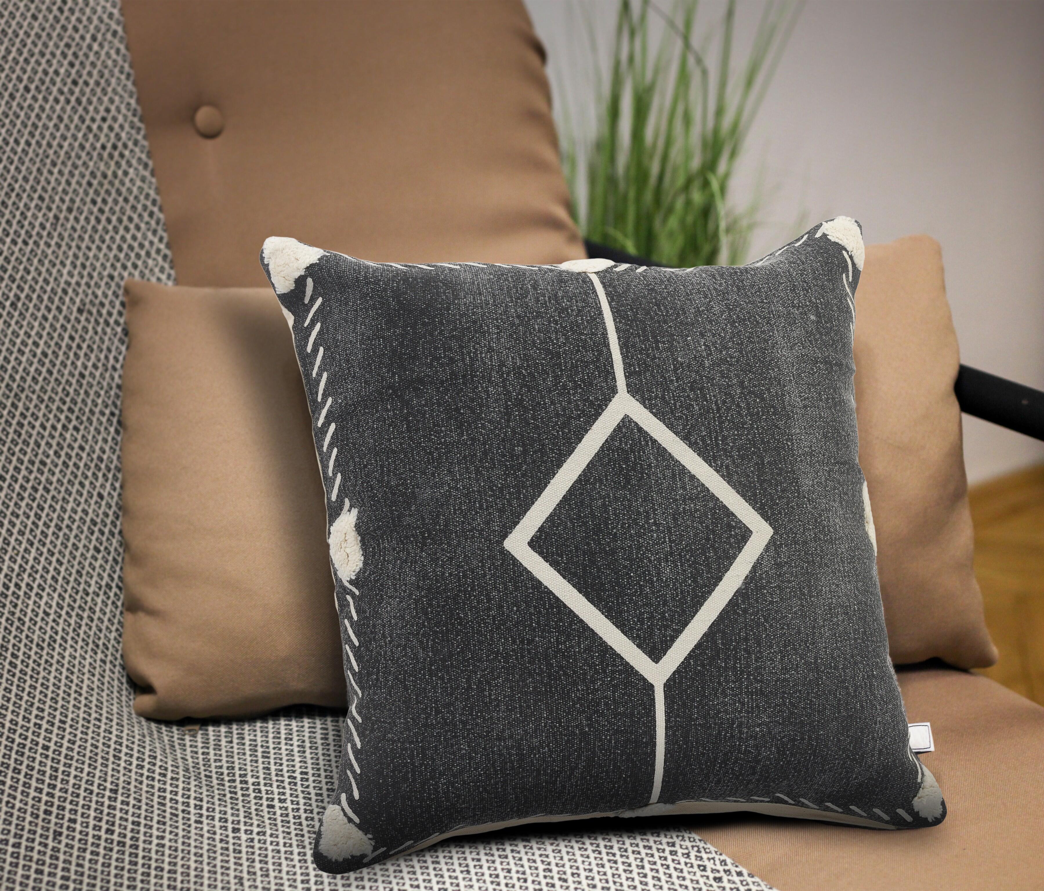 Suvii Home Adrianna Geometric Decorative Throw Pillow, , rollover