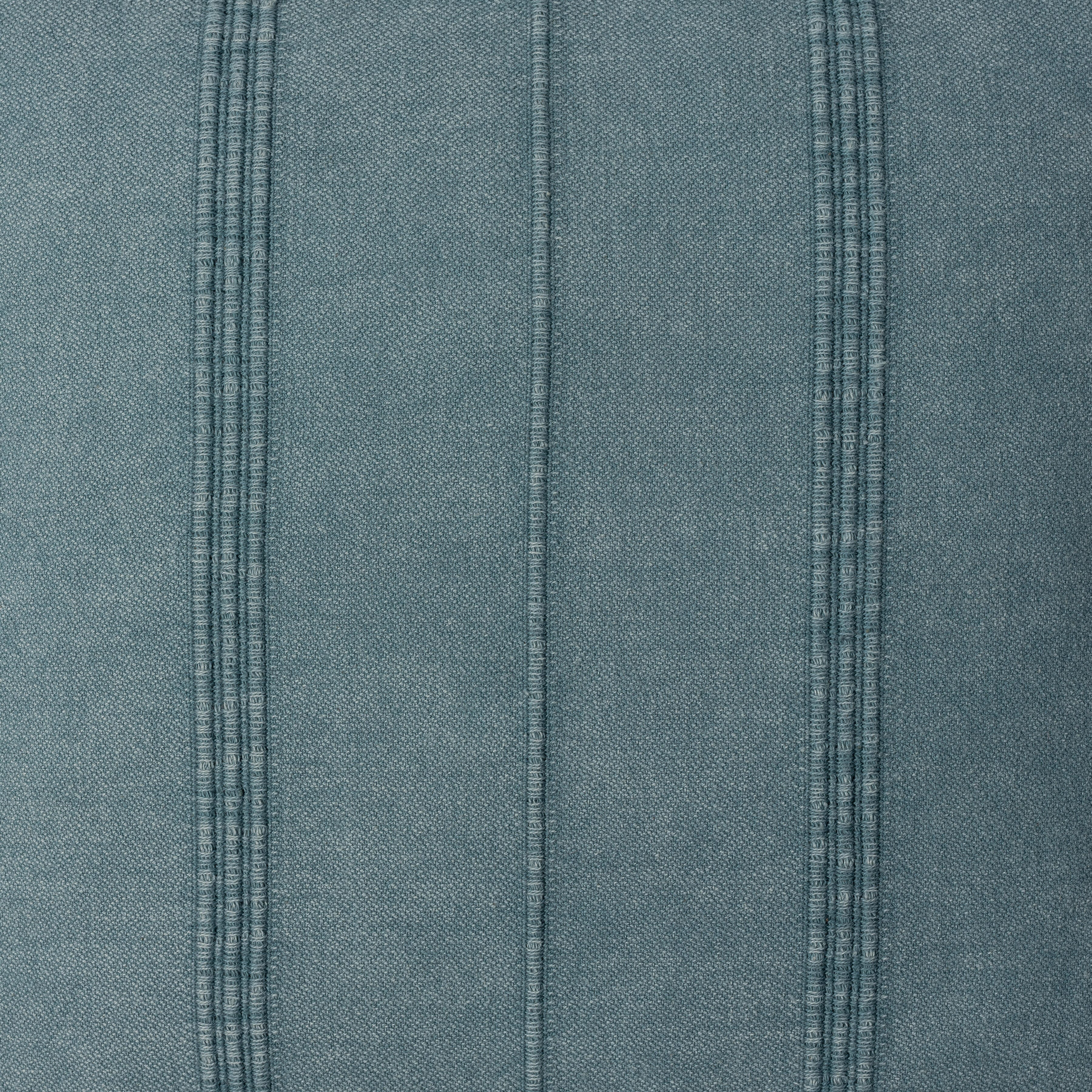 Swatch color Bluish Gray , product with this swatch is currently selected
