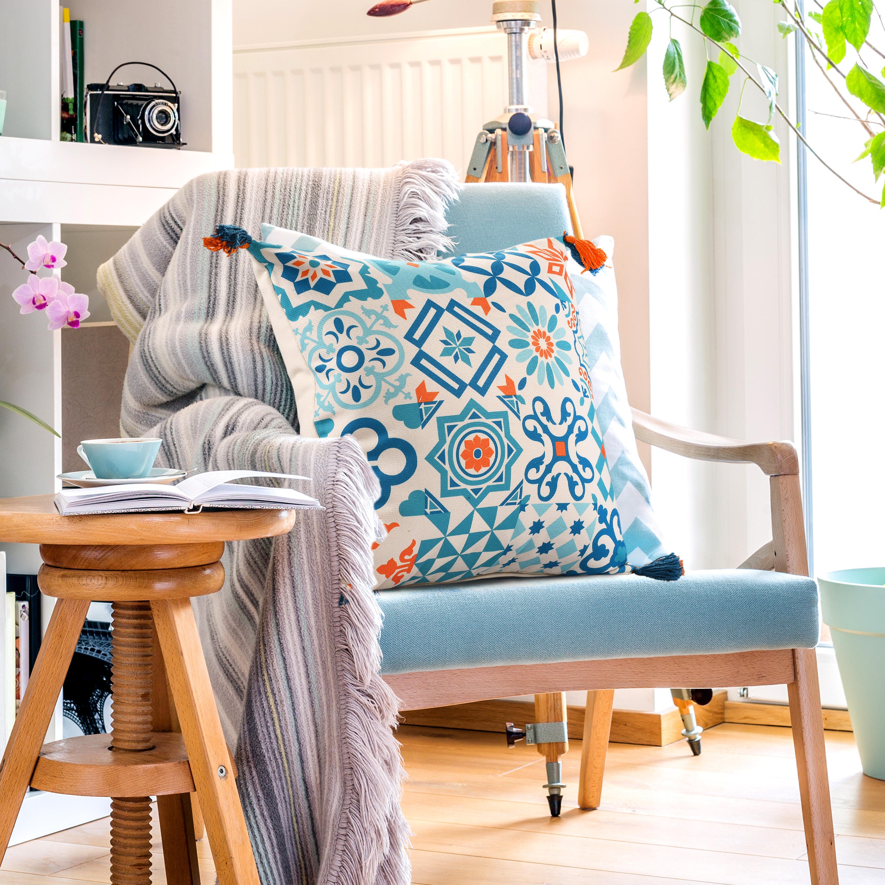 Suvii Home Marley Geometric Decorative Throw Pillow, , rollover