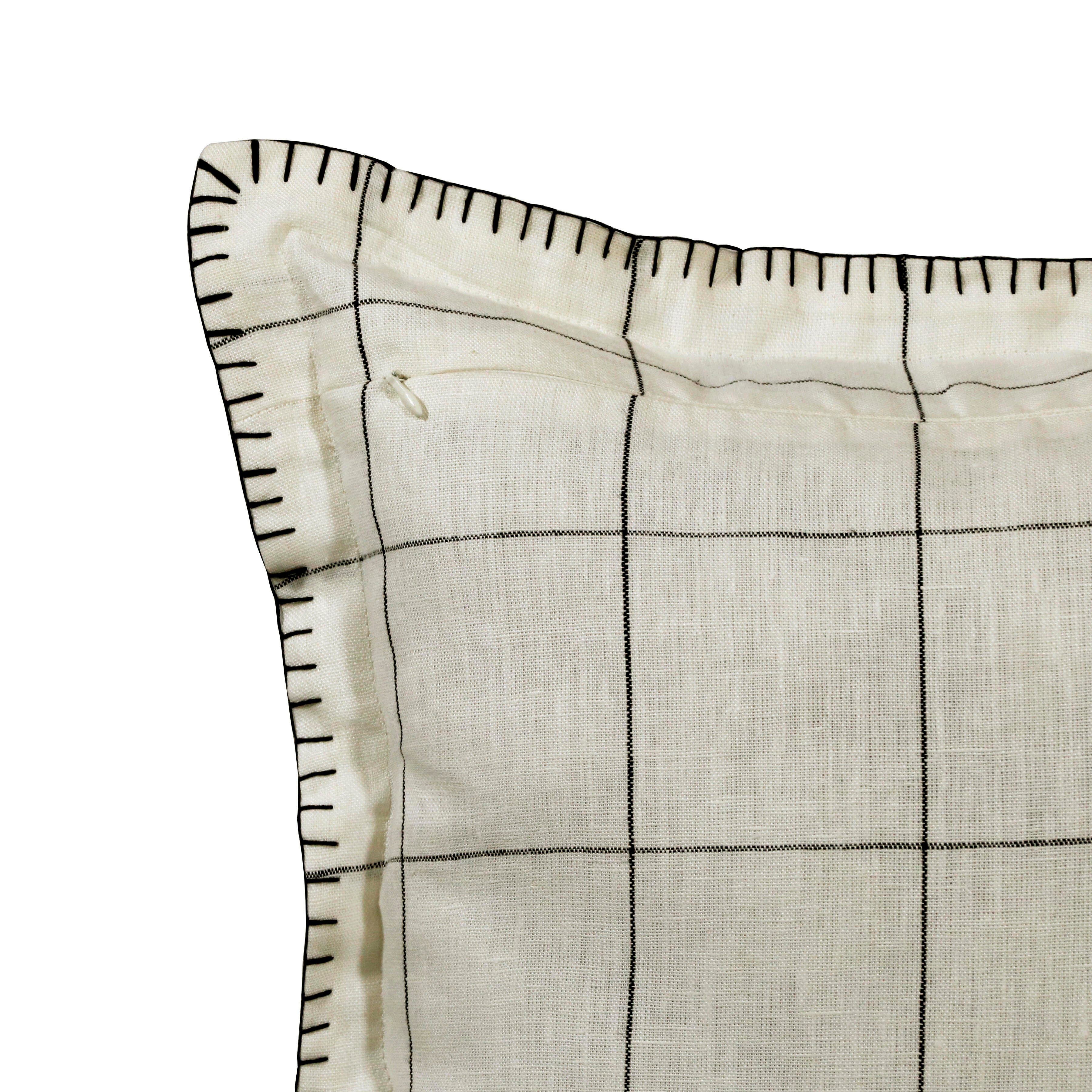 Suvii Home Erica Checkered Decorative Throw Pillow, , large