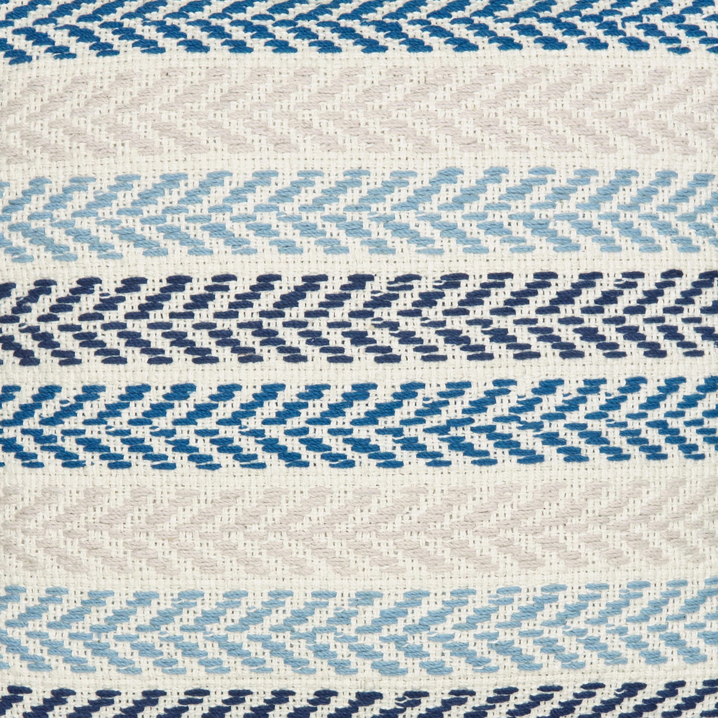Swatch color Blue , product with this swatch is currently selected