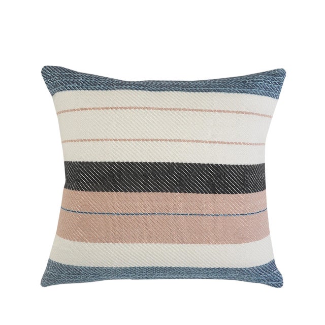 Suvii Home Addison Decorative Indoor / Outdoor Pillow