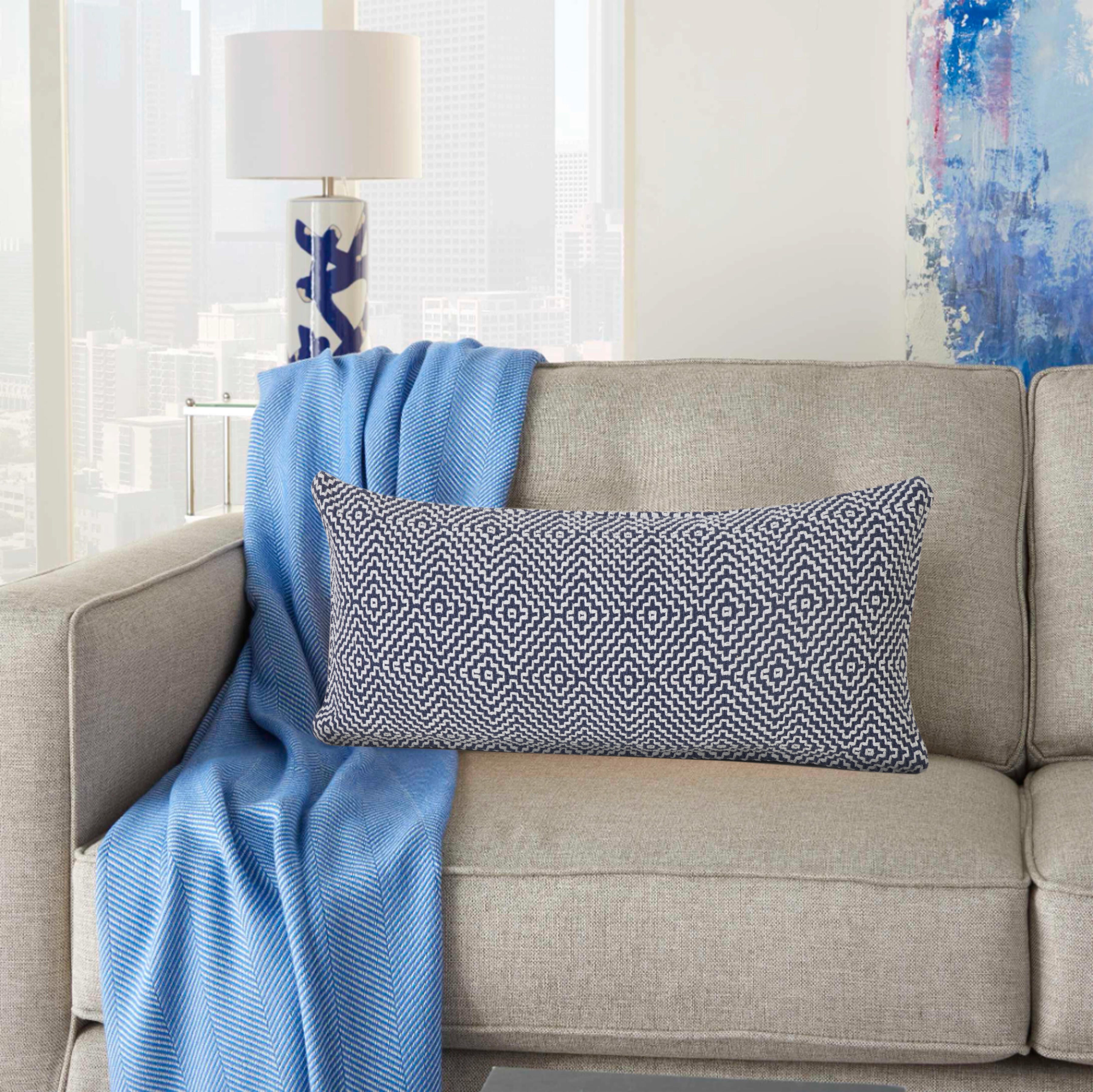 Suvii Home Gabriella Lumbar Decorative Throw Pillow, Blue/White, rollover