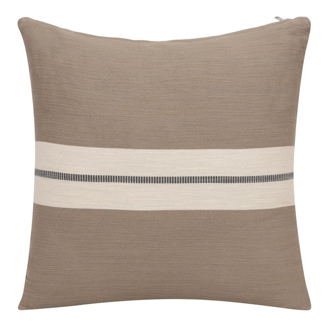 Suvii Home Sophie Decorative Throw Pillow