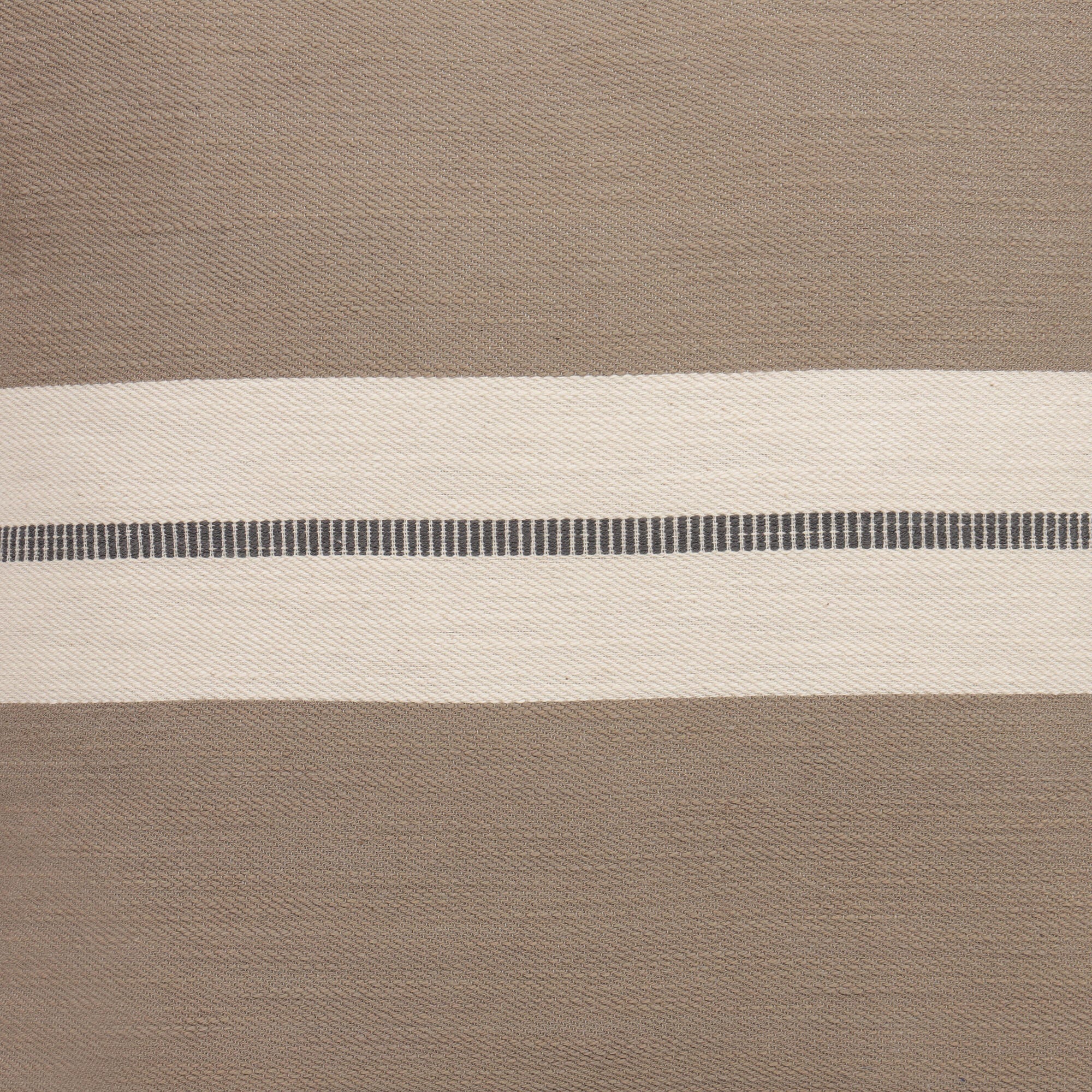 Swatch color Taupe/Dark Gray 