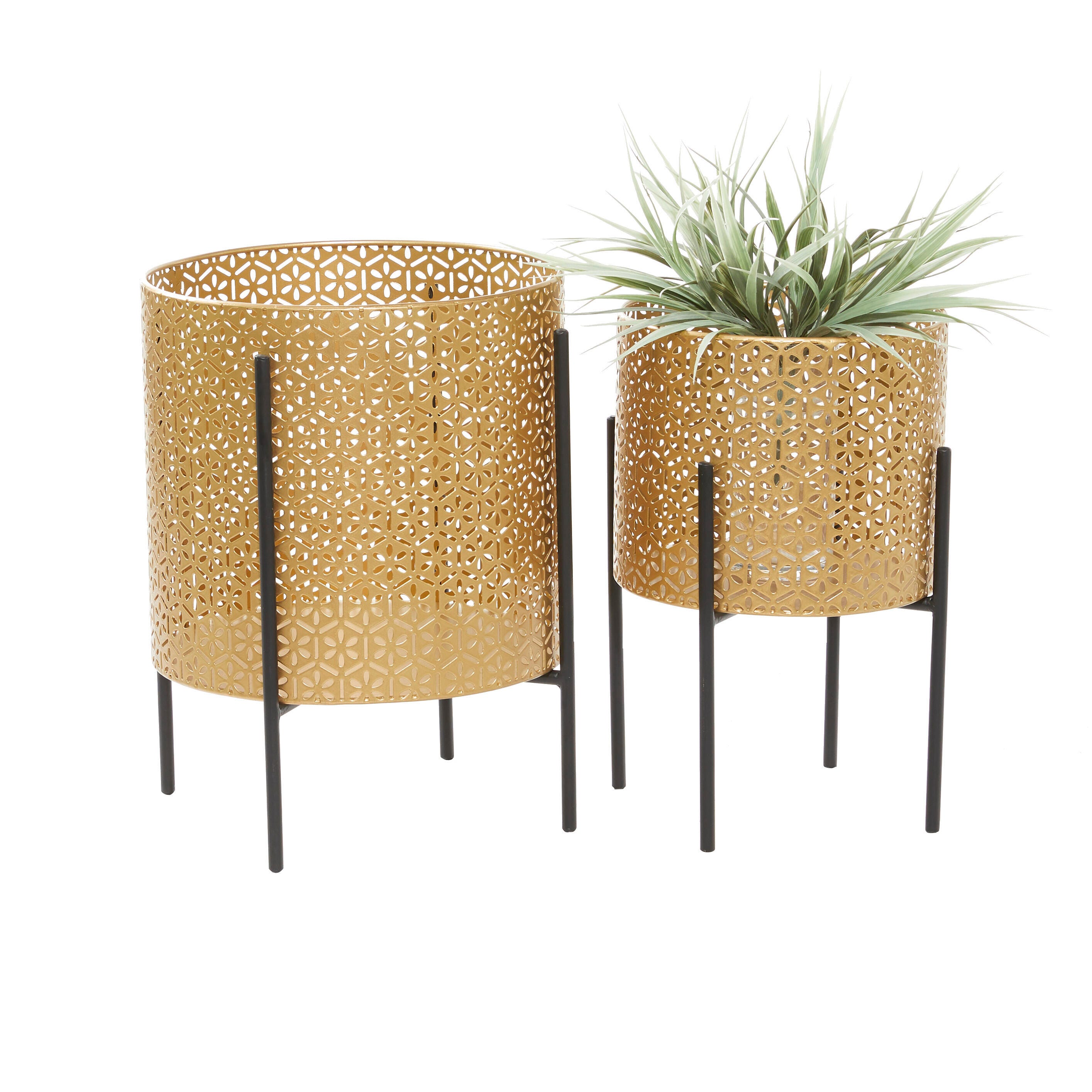 CosmoLiving by Cosmopolitan Indoor Outdoor Floral Cutout Planter with Removable Stand (Set of 2), Gold, large