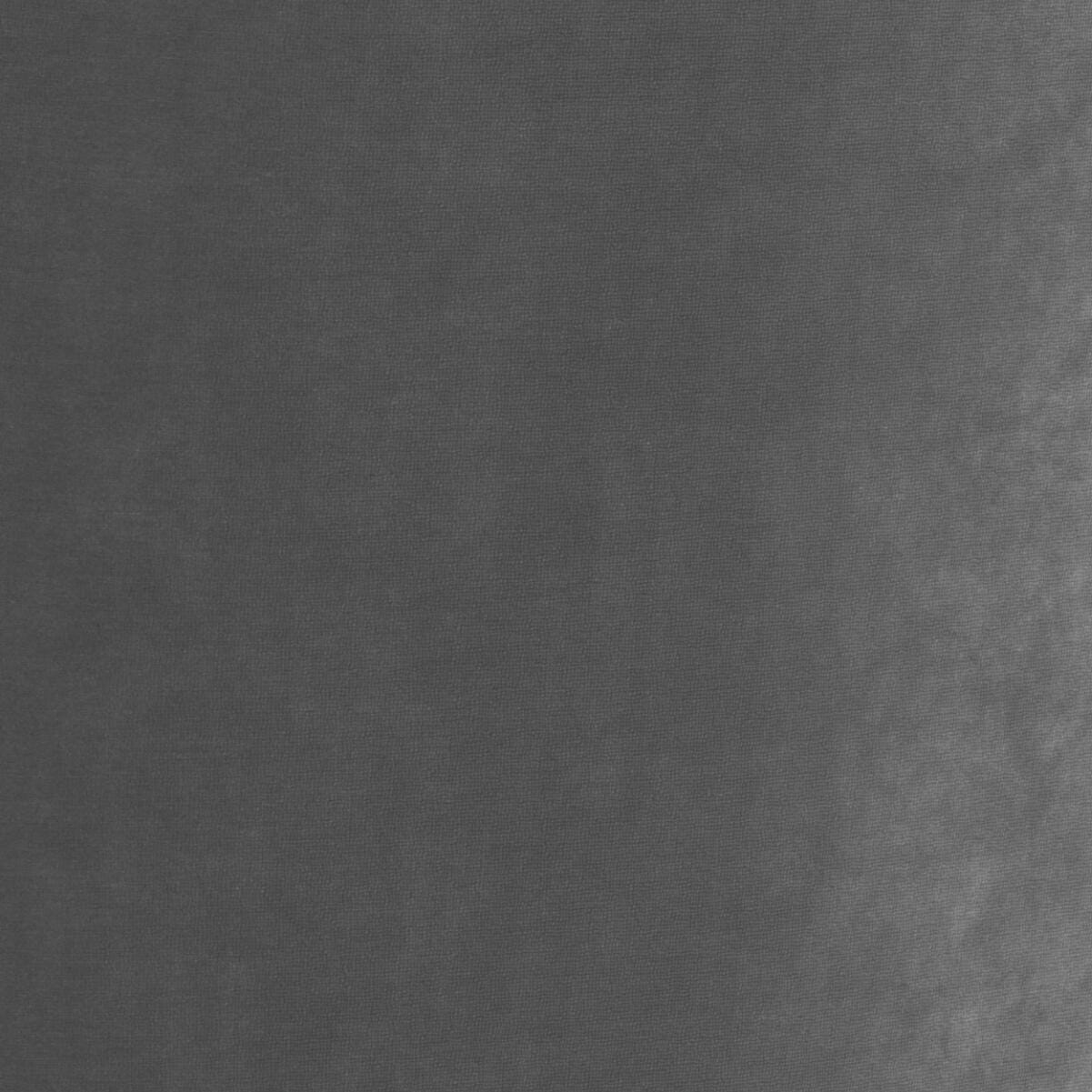 Swatch color Smoky Gray , product with this swatch is currently selected