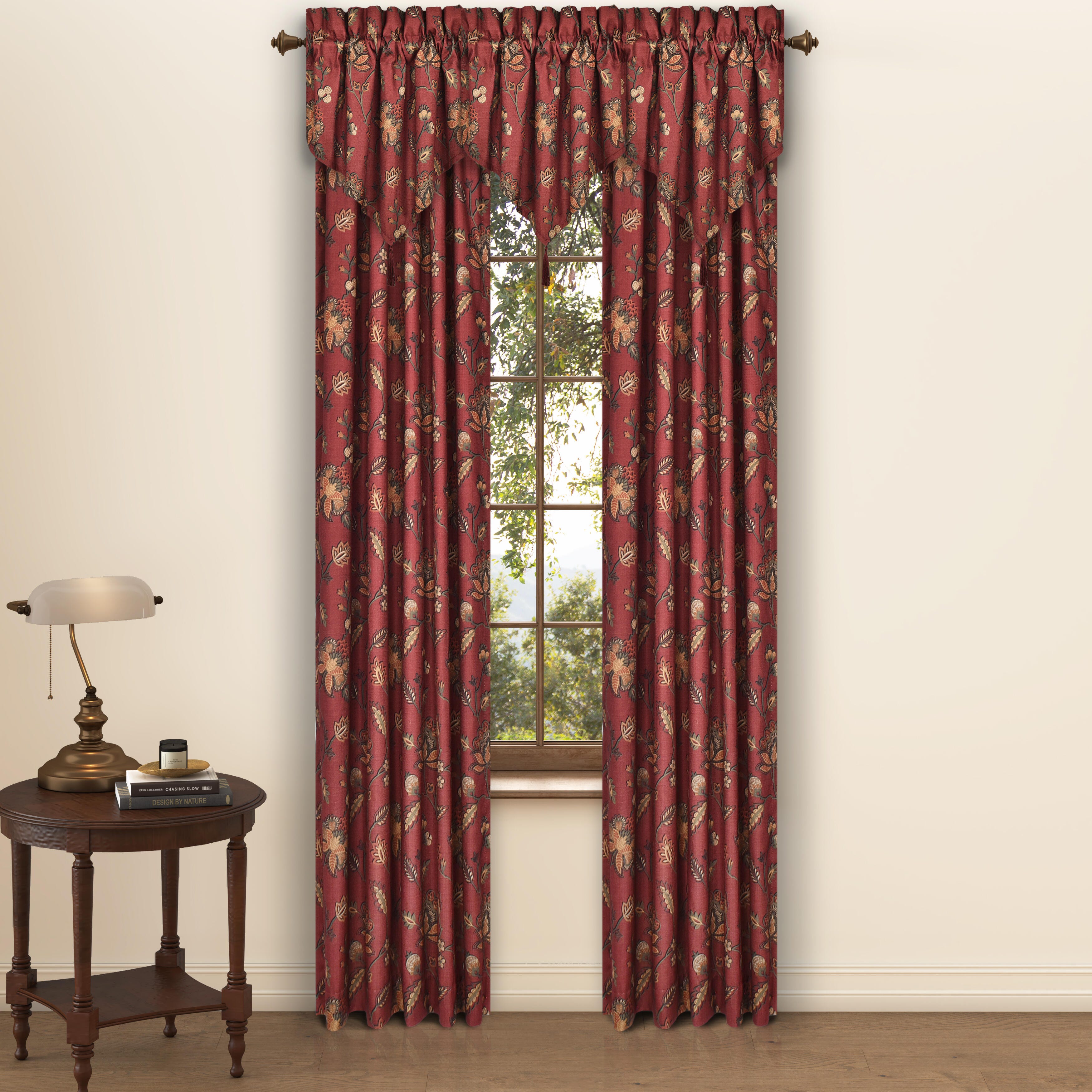 Royal Court Bari Ascot Valance, , large