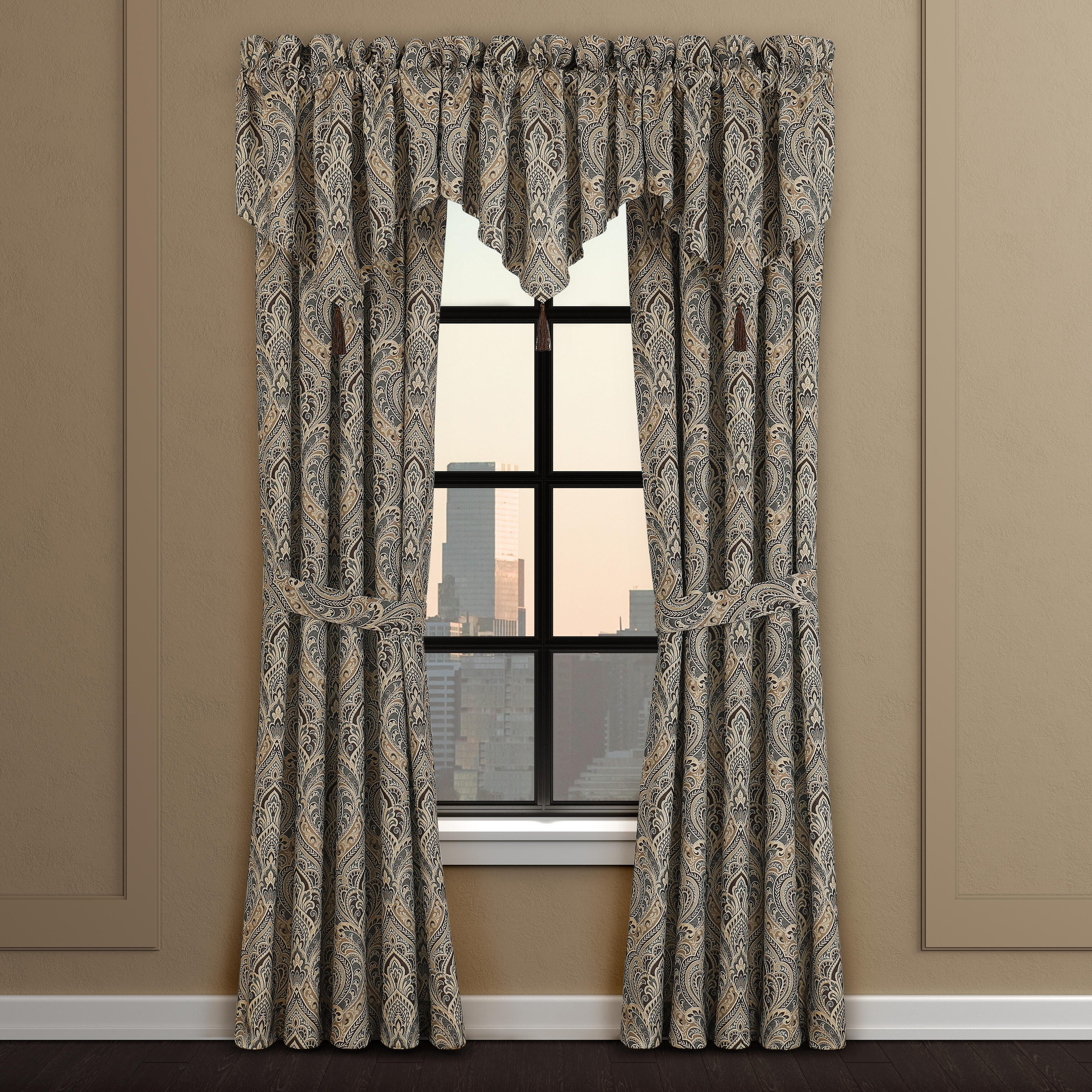 Royal Court Maren Ascot Valance, , large