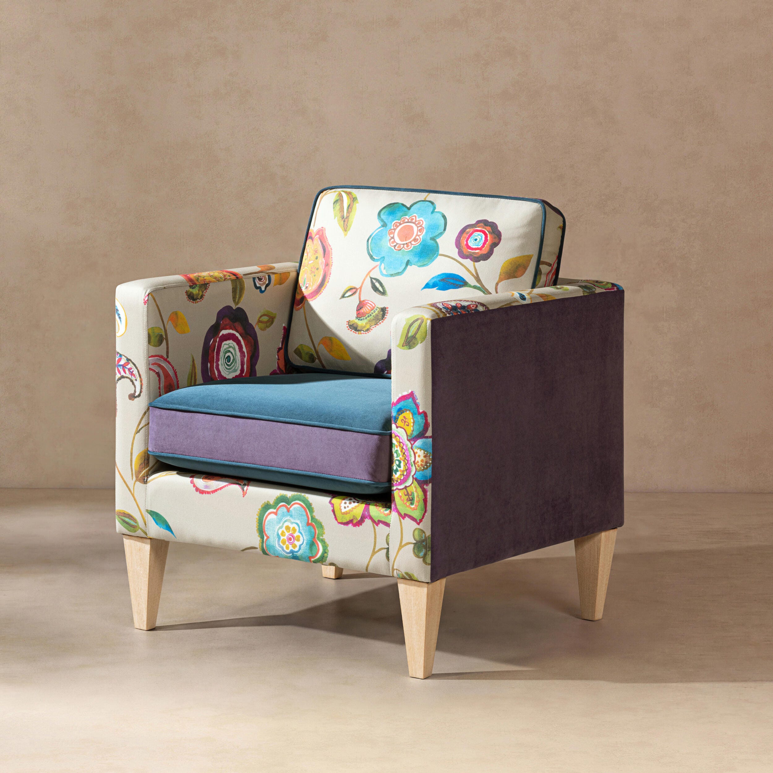 Jennifer Taylor Home Mamba Accent Chair, , large