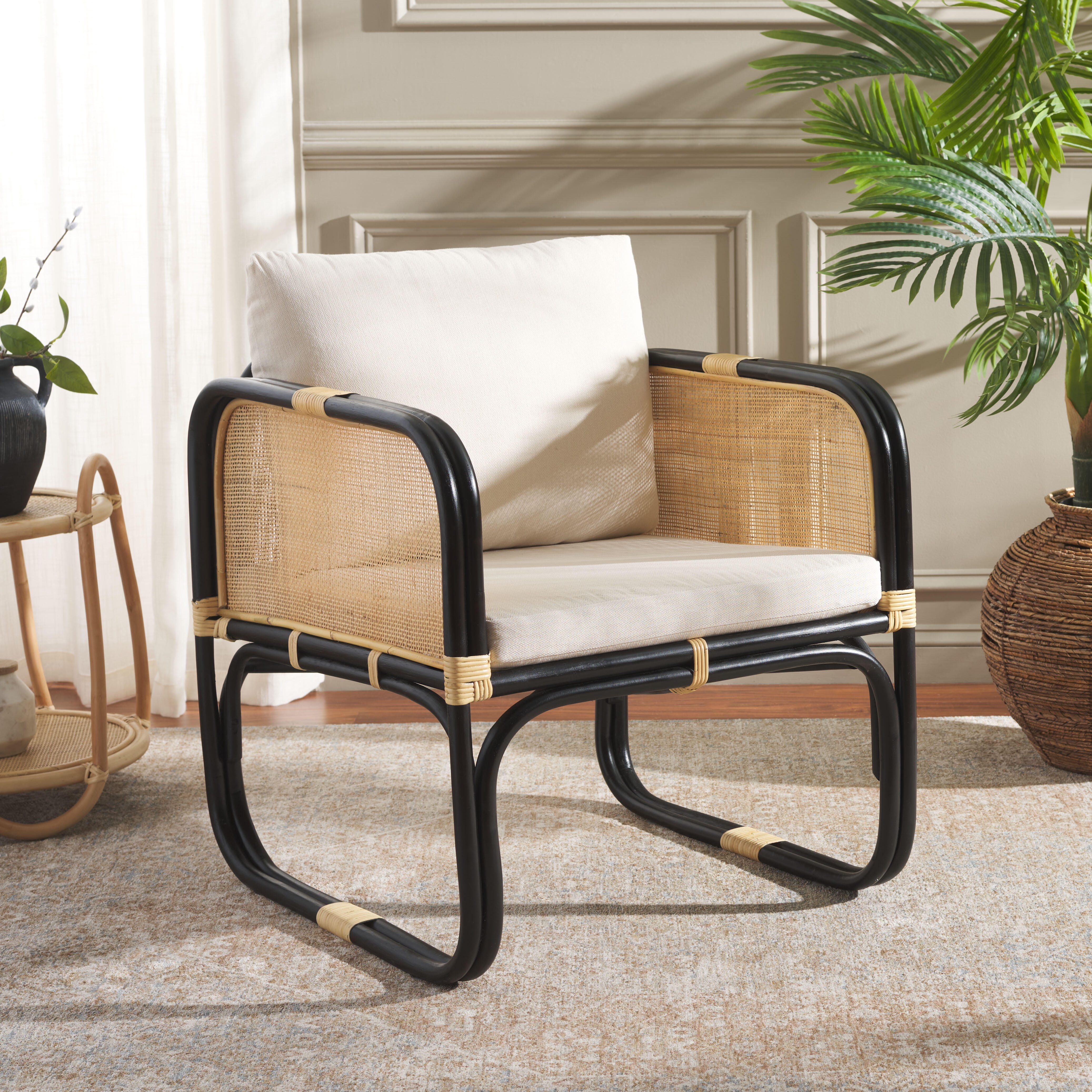 Safavieh Alybeth Accent Chair, White/Black, large