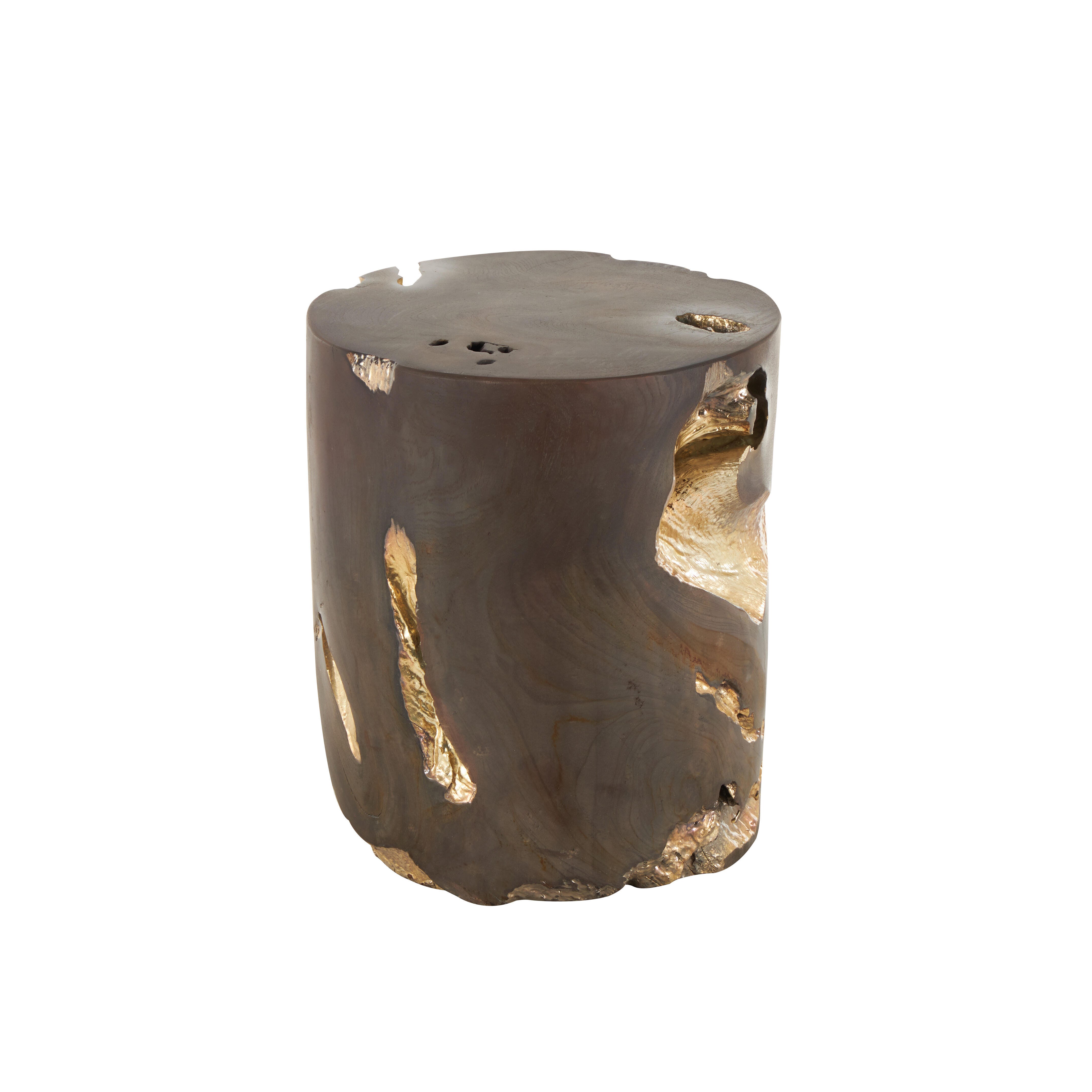 Bayberry Lane Round Stool