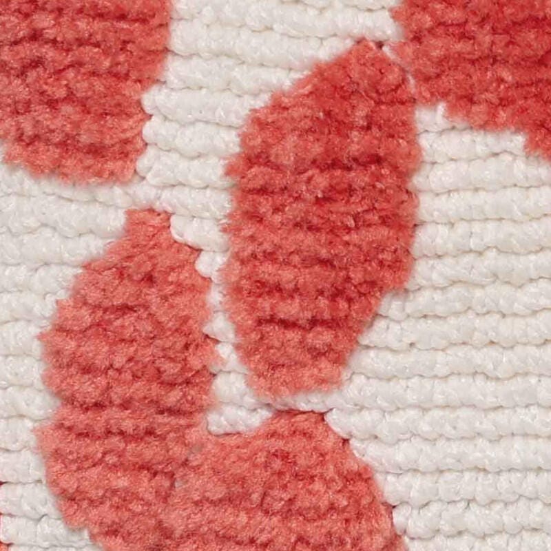 Swatch color Coral Pink 