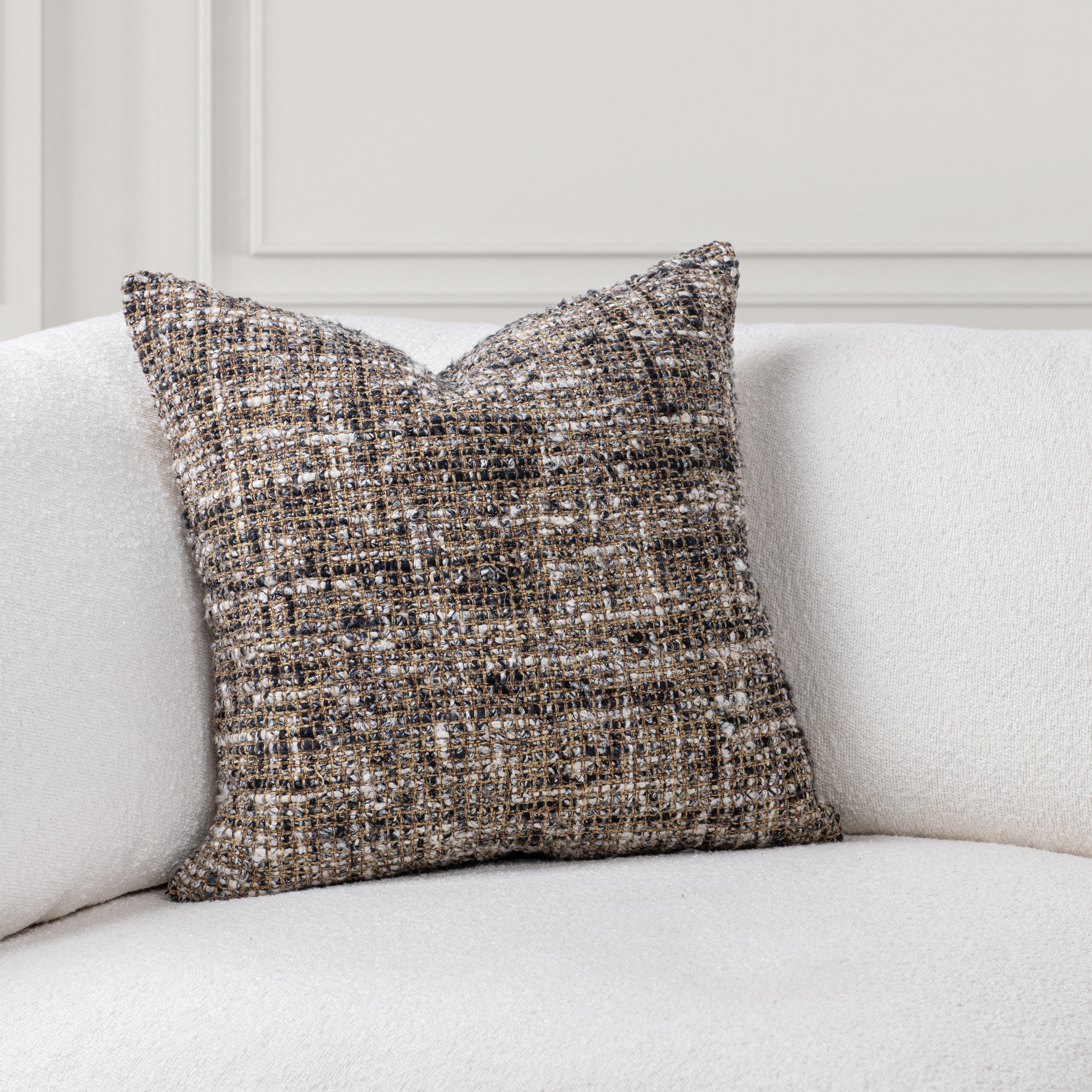 Ashley Luxe VC Porter Black/Ivory 22 x 22 Throw Pillow, , large