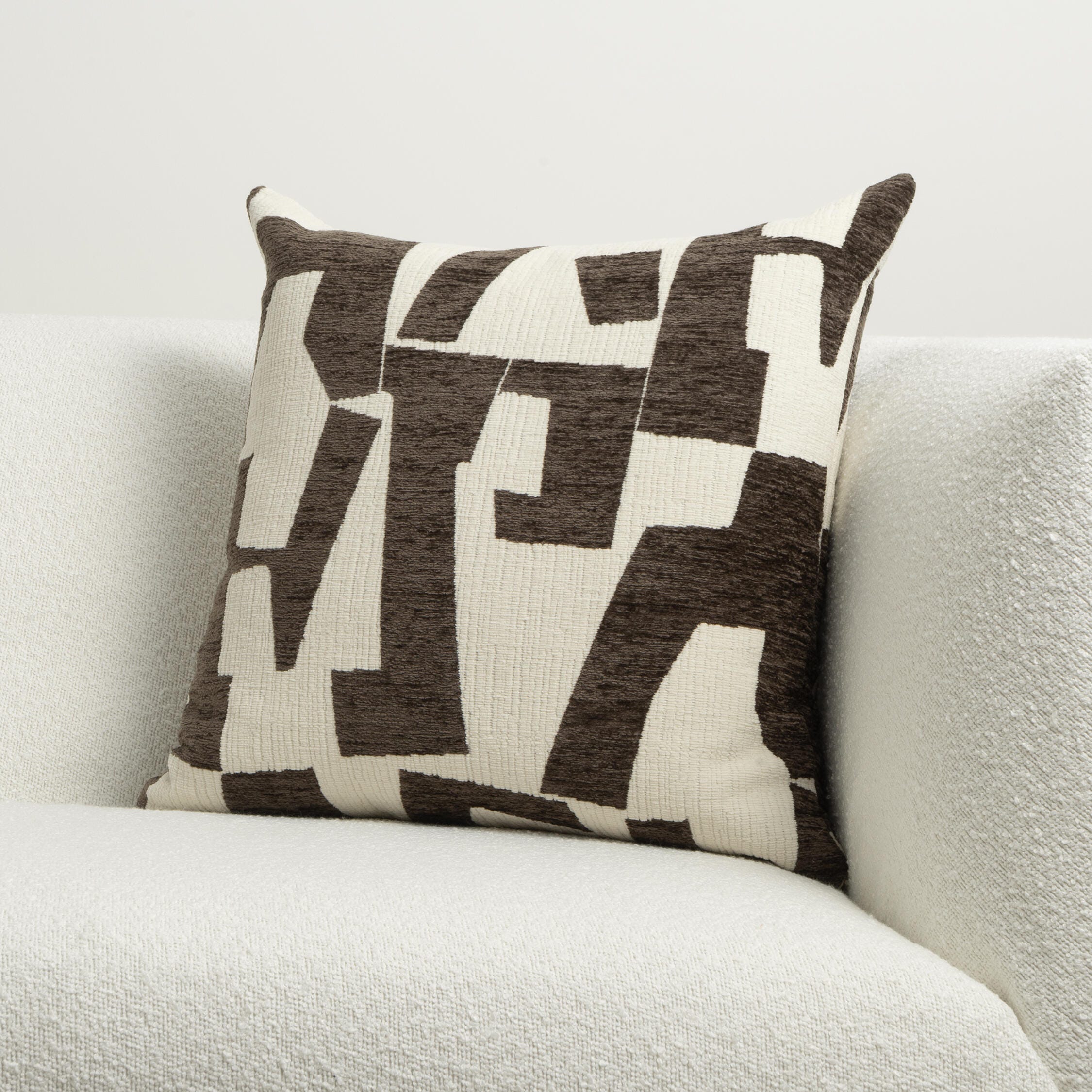 Ashley Luxe Kerro Espresso 22 x 22 Throw Pillow, Espresso, large