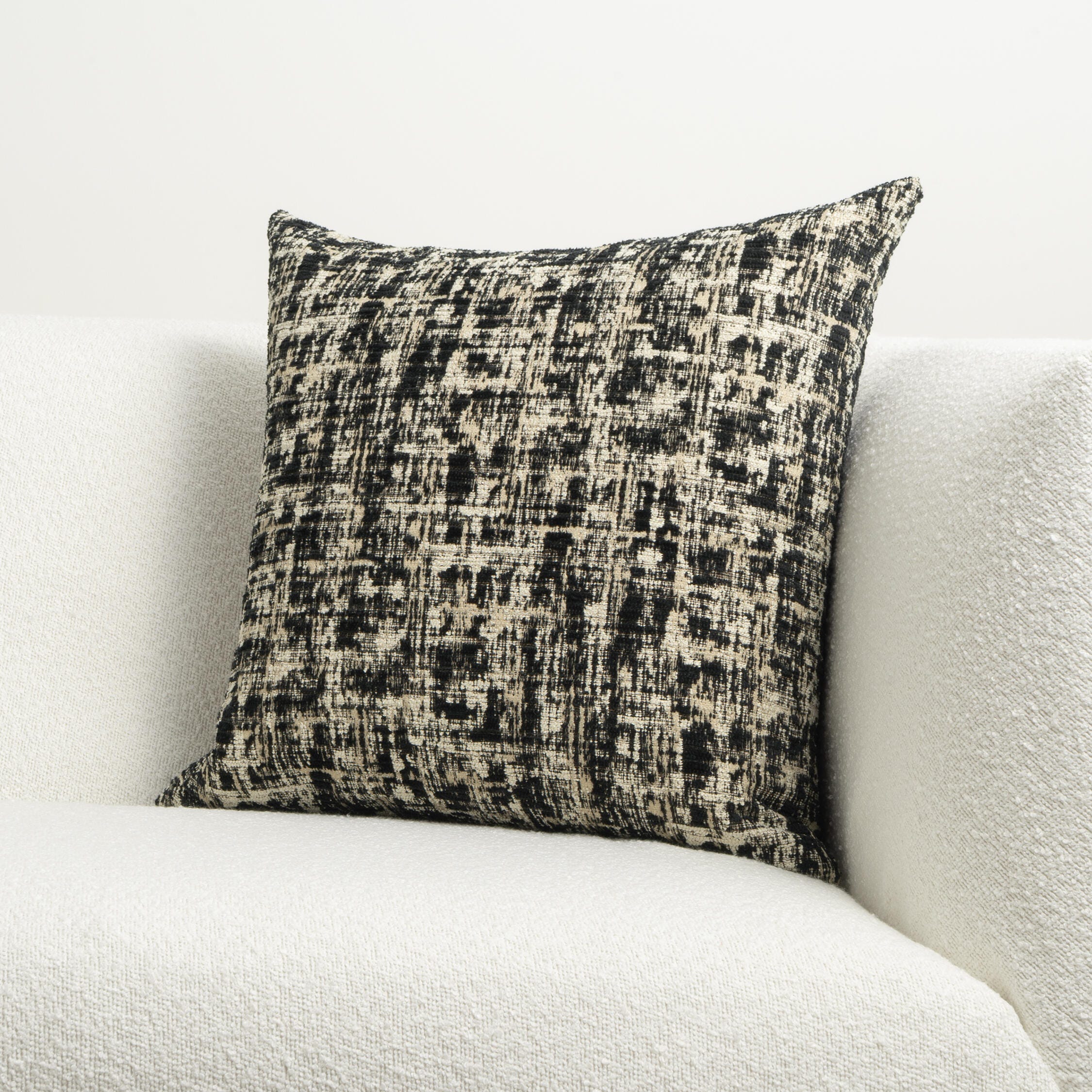 Ashley Luxe Lekki Onyx 22 x 22 Throw Pillow, Onyx, rollover