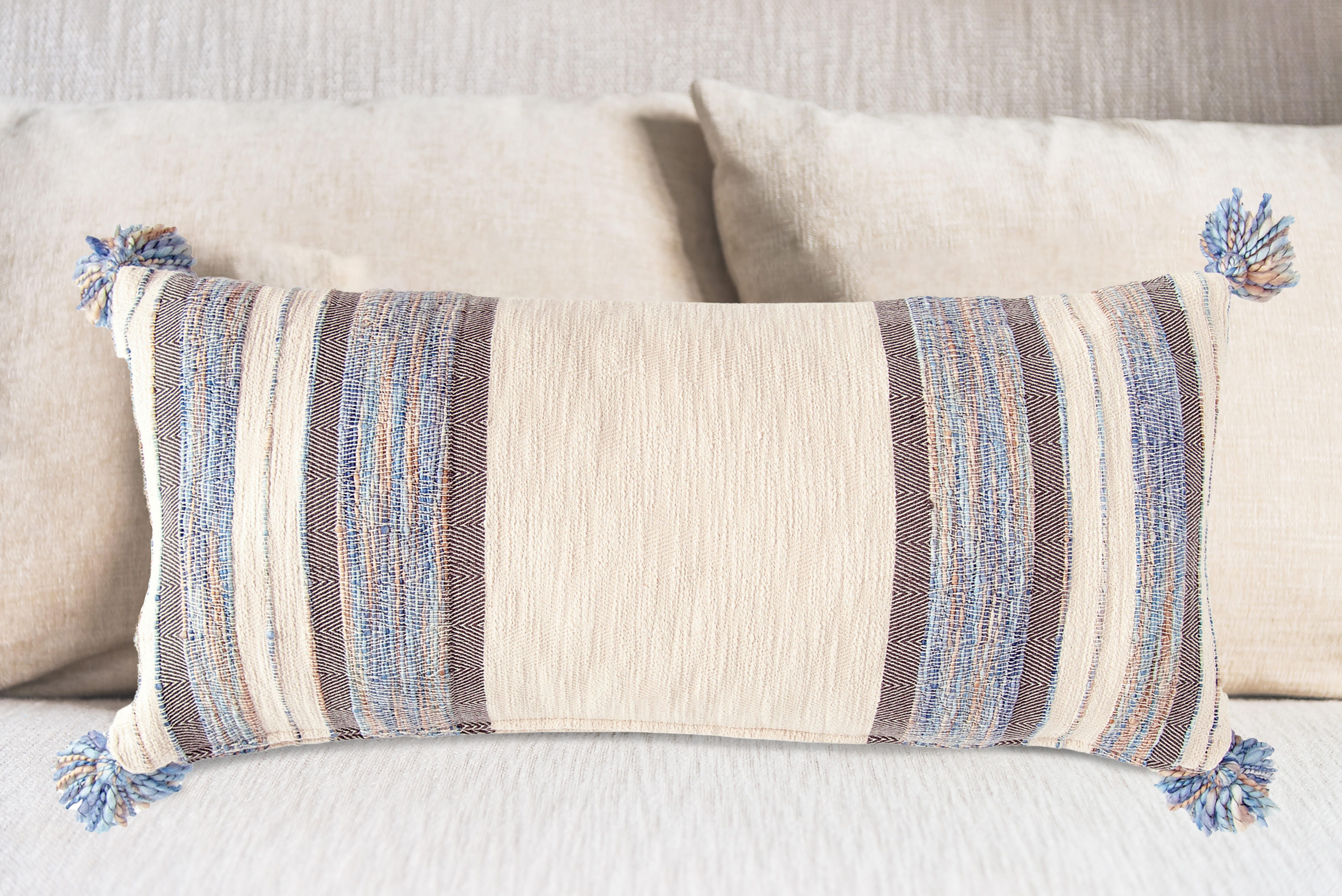 Storied Home Knitted Lumbar Decorative Throw Pillow, , large