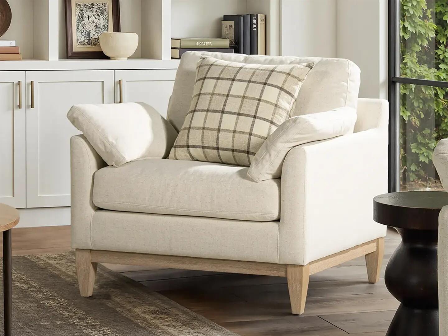 Jennifer Taylor Home Pasadena Solid Accent Chair, , rollover