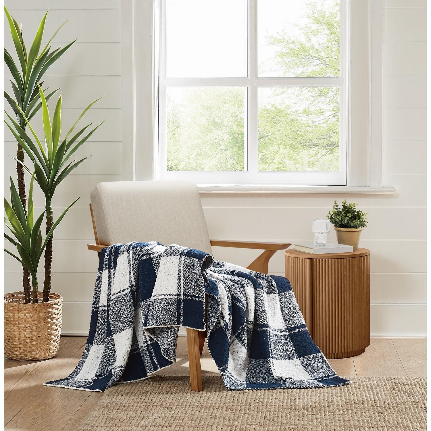 Brooklyn Loom Dusted Throw Blanket, Blue, rollover