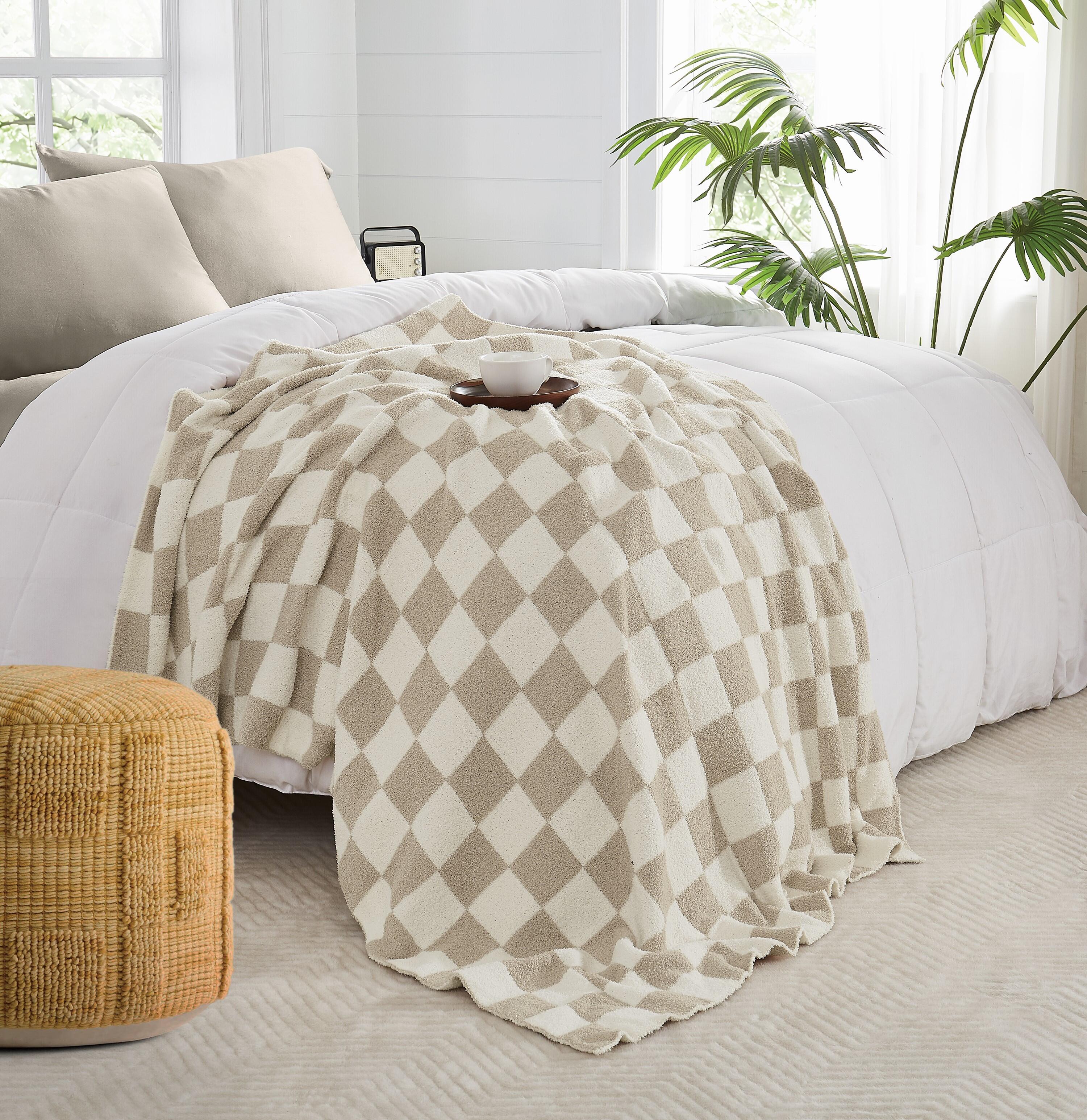 Truly Soft Checkerboard Reversible Throw, Green, rollover