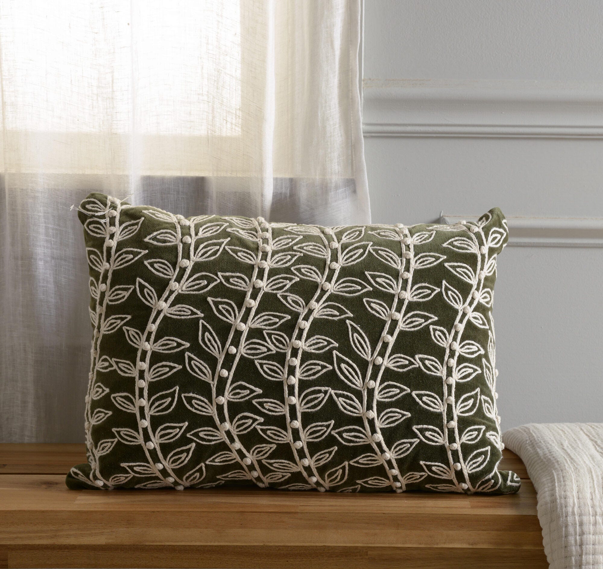 Rizzy Home Muse Decorative Throw Pillow, Forest Green, rollover