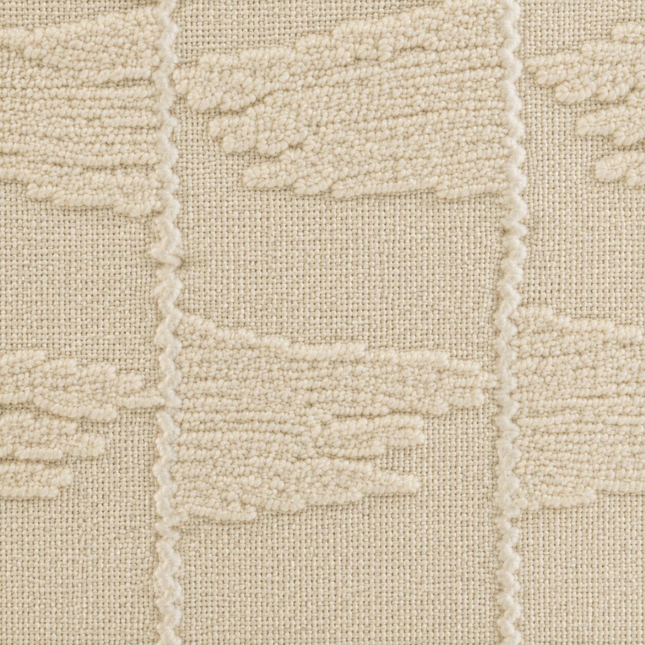 Swatch color Off White , product with this swatch is currently selected