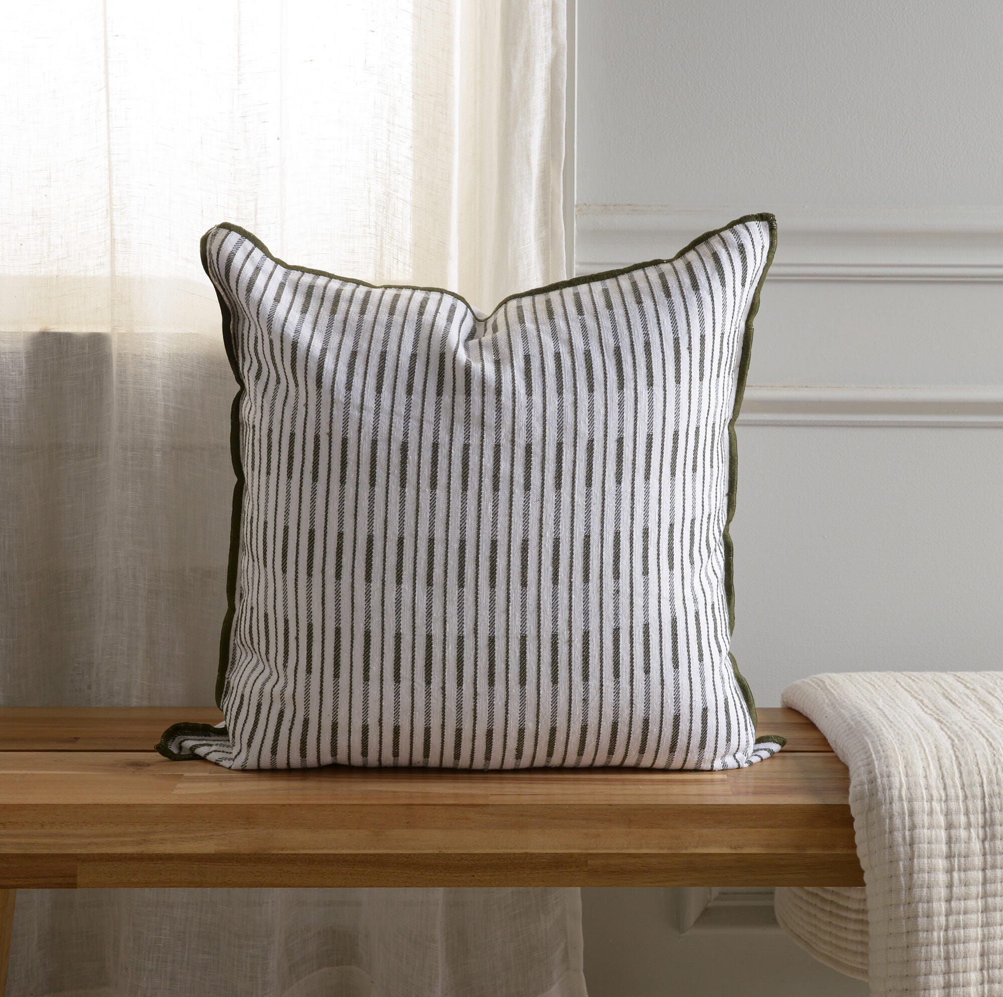 Rizzy Home Equinox Decorative Throw Pillow, White/Black, rollover