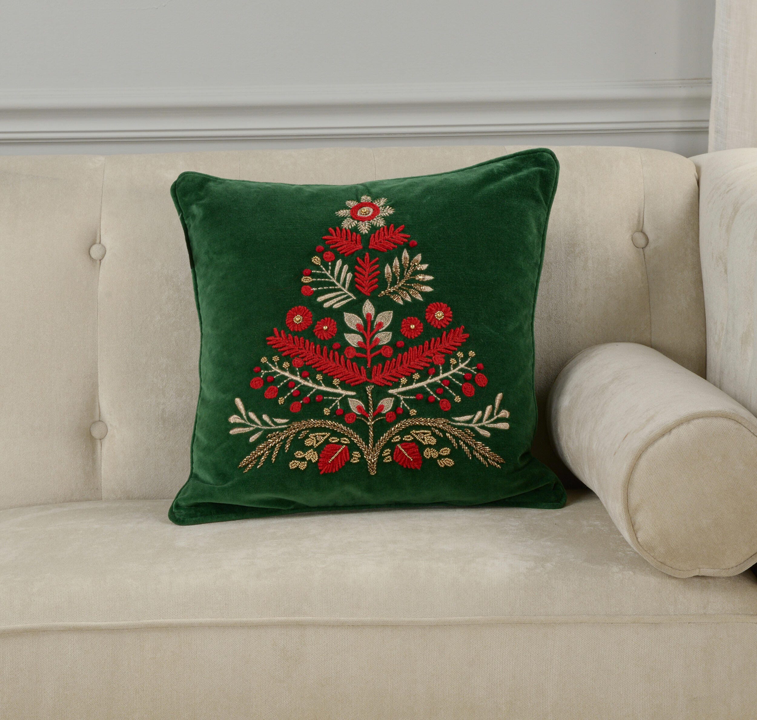 Rizzy Home Ornata Decorative Throw Pillow, , rollover